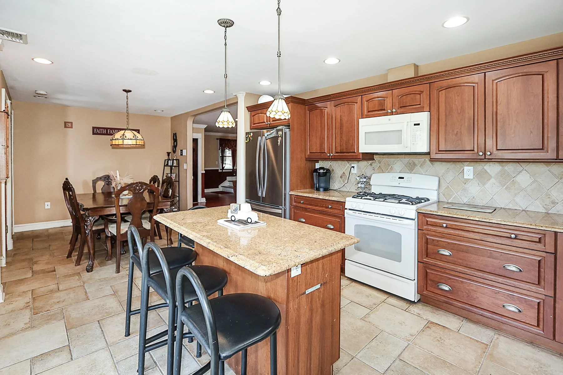 2036 Dow Ave, Merrick 18.JPG