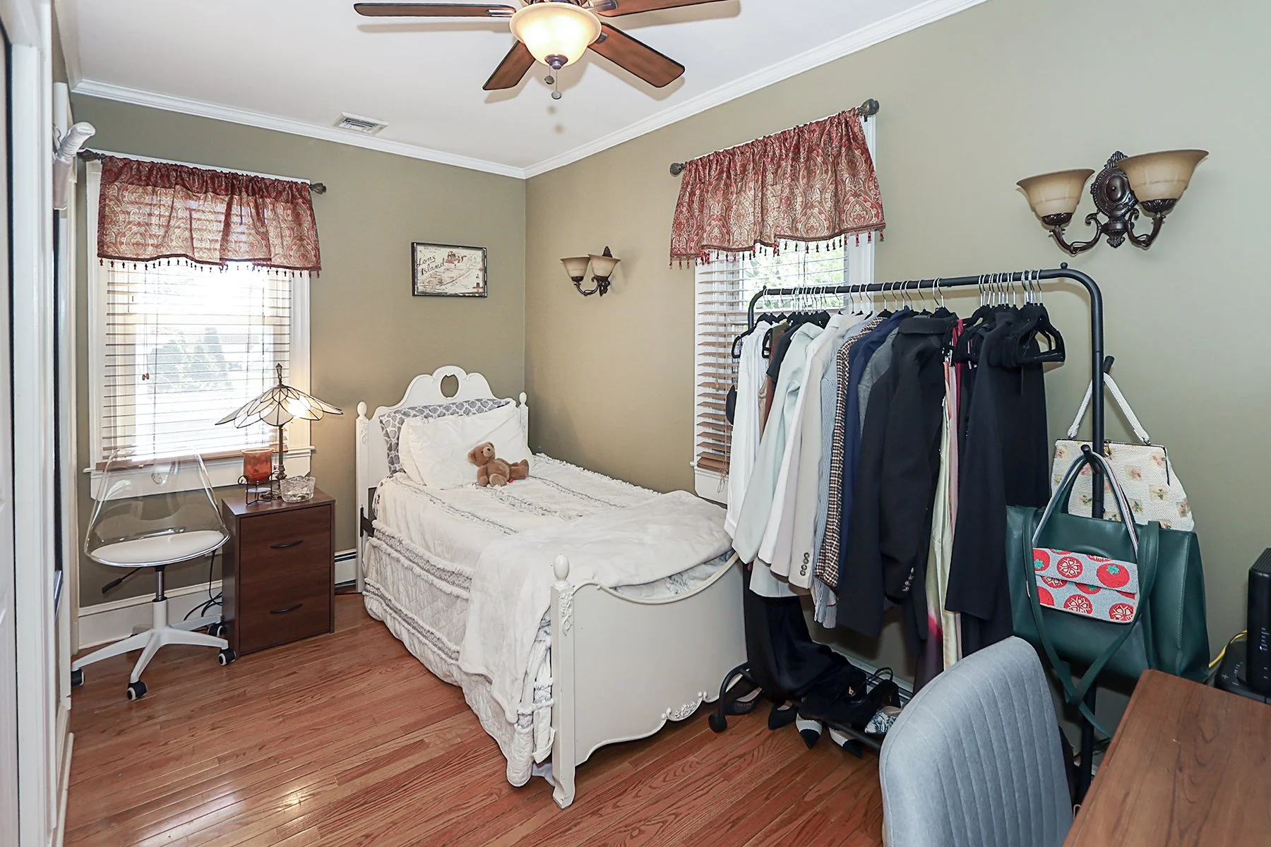 2036 Dow Ave, Merrick 20.JPG