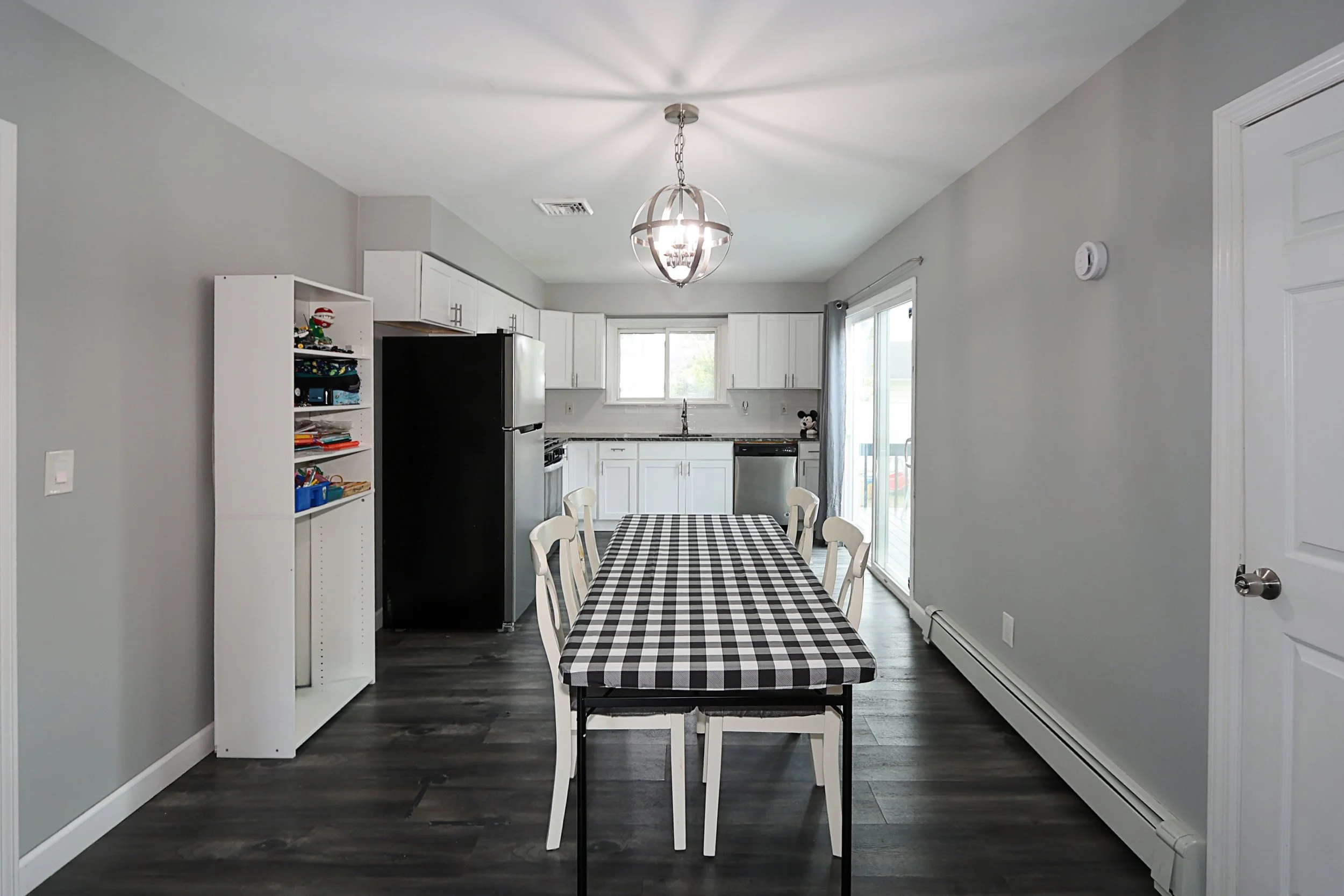 4 Naples Ave, Central Islip 9.JPG
