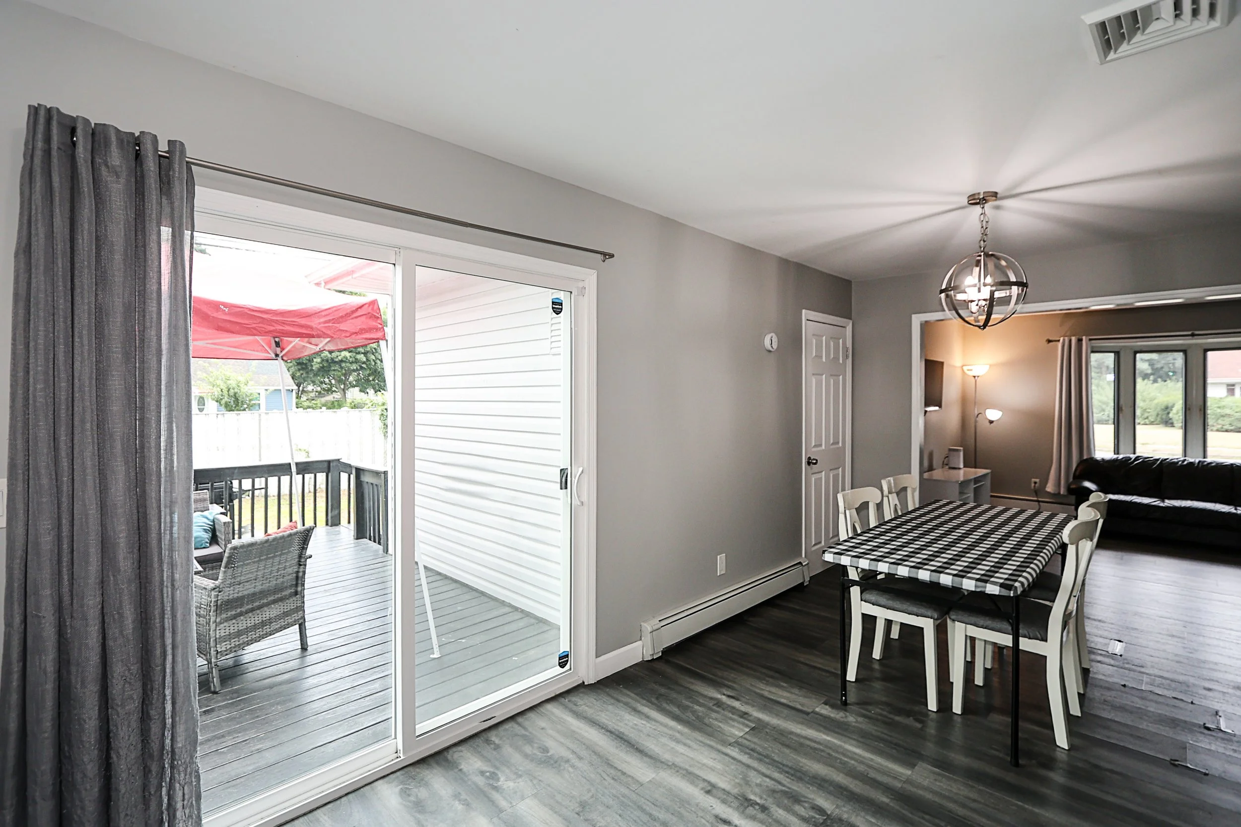 4 Naples Ave, Central Islip 14.JPG