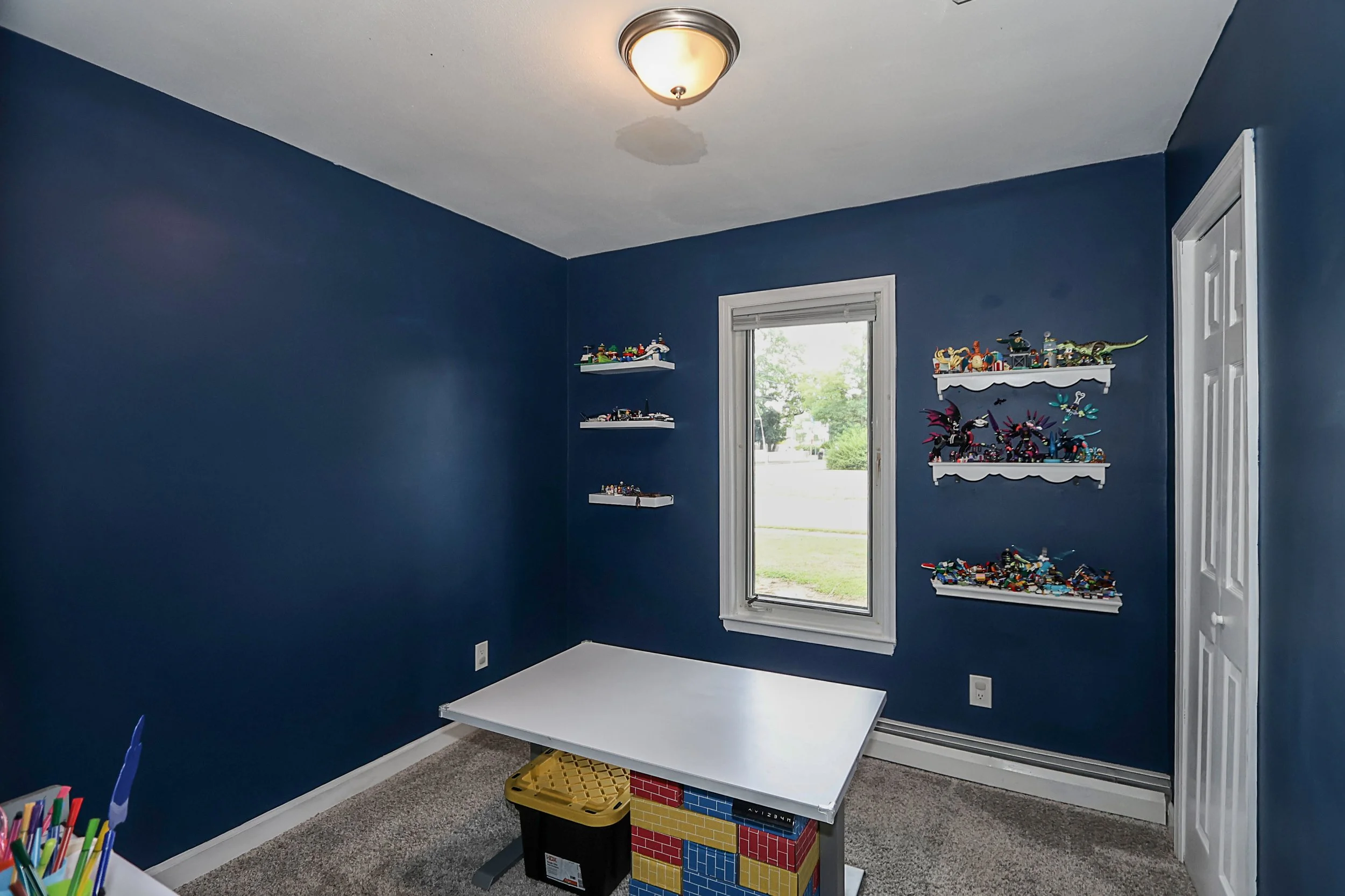 4 Naples Ave, Central Islip 18.JPG