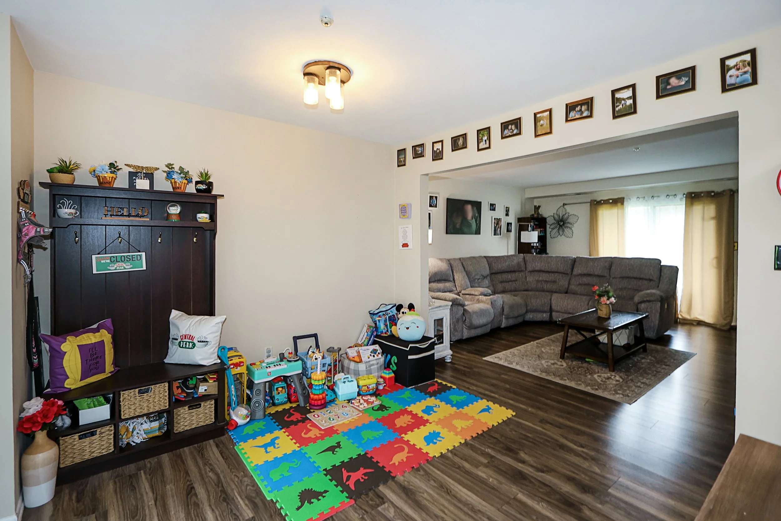15 Juniper Court, Selden 6.JPG