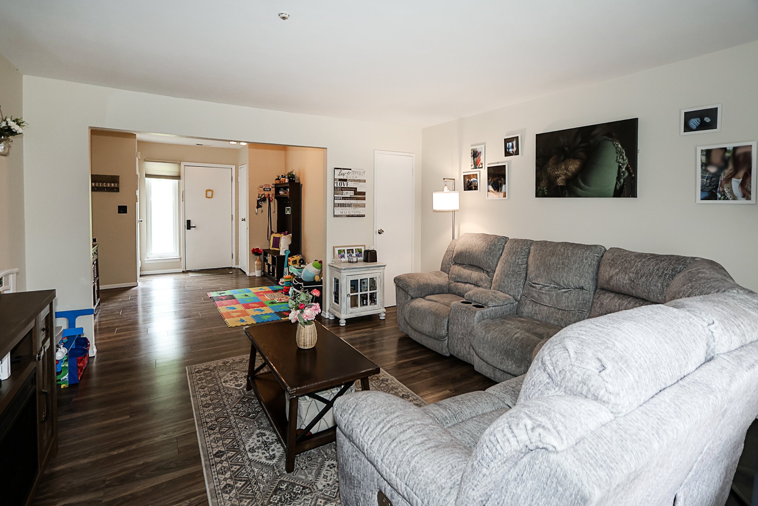 15 Juniper Court, Selden 17.JPG