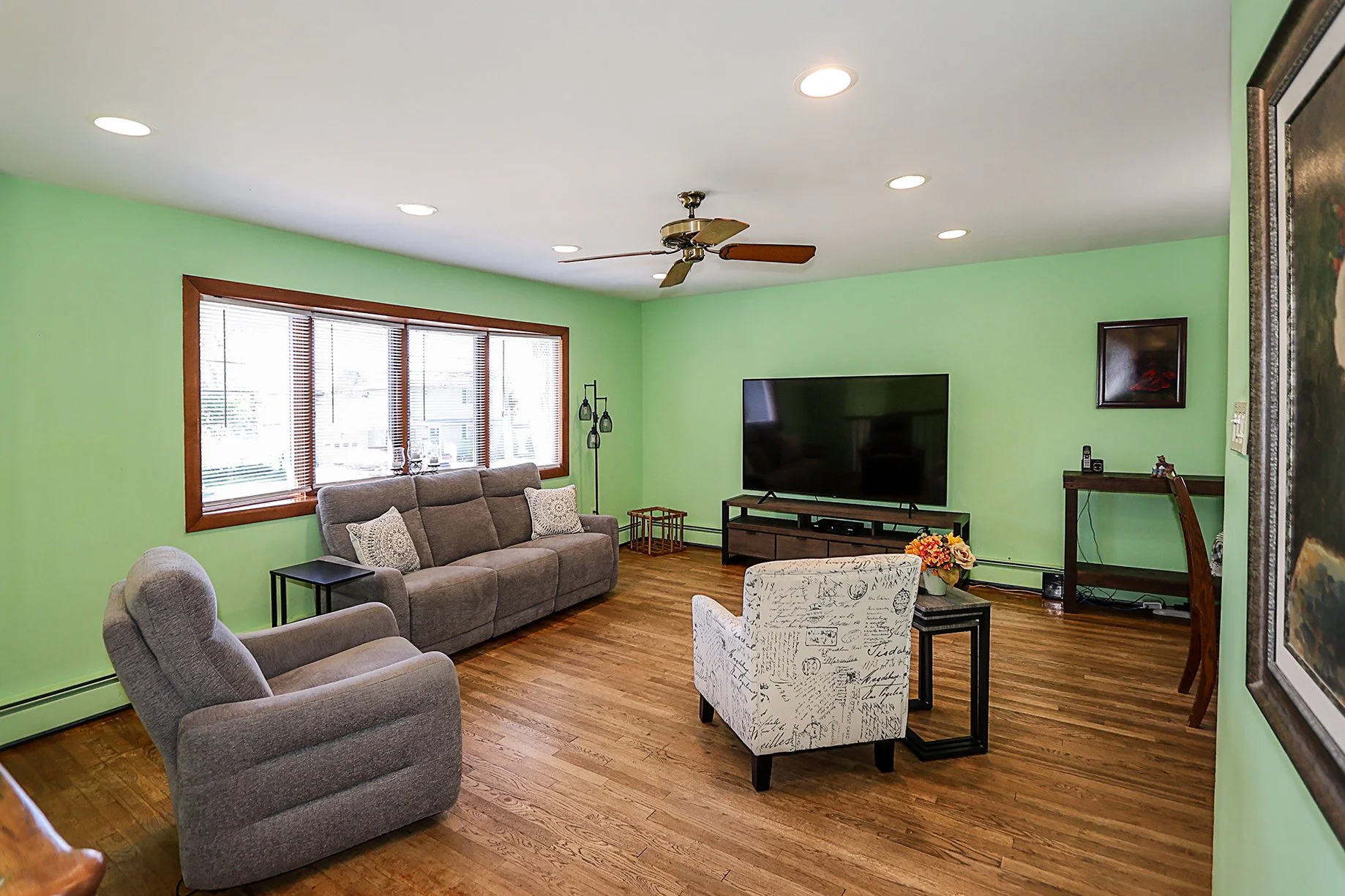 1839 Aetna Pl, Merrick 5.JPG