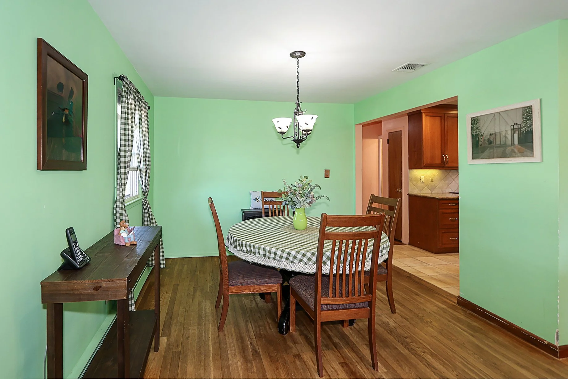 1839 Aetna Pl, Merrick 11.JPG