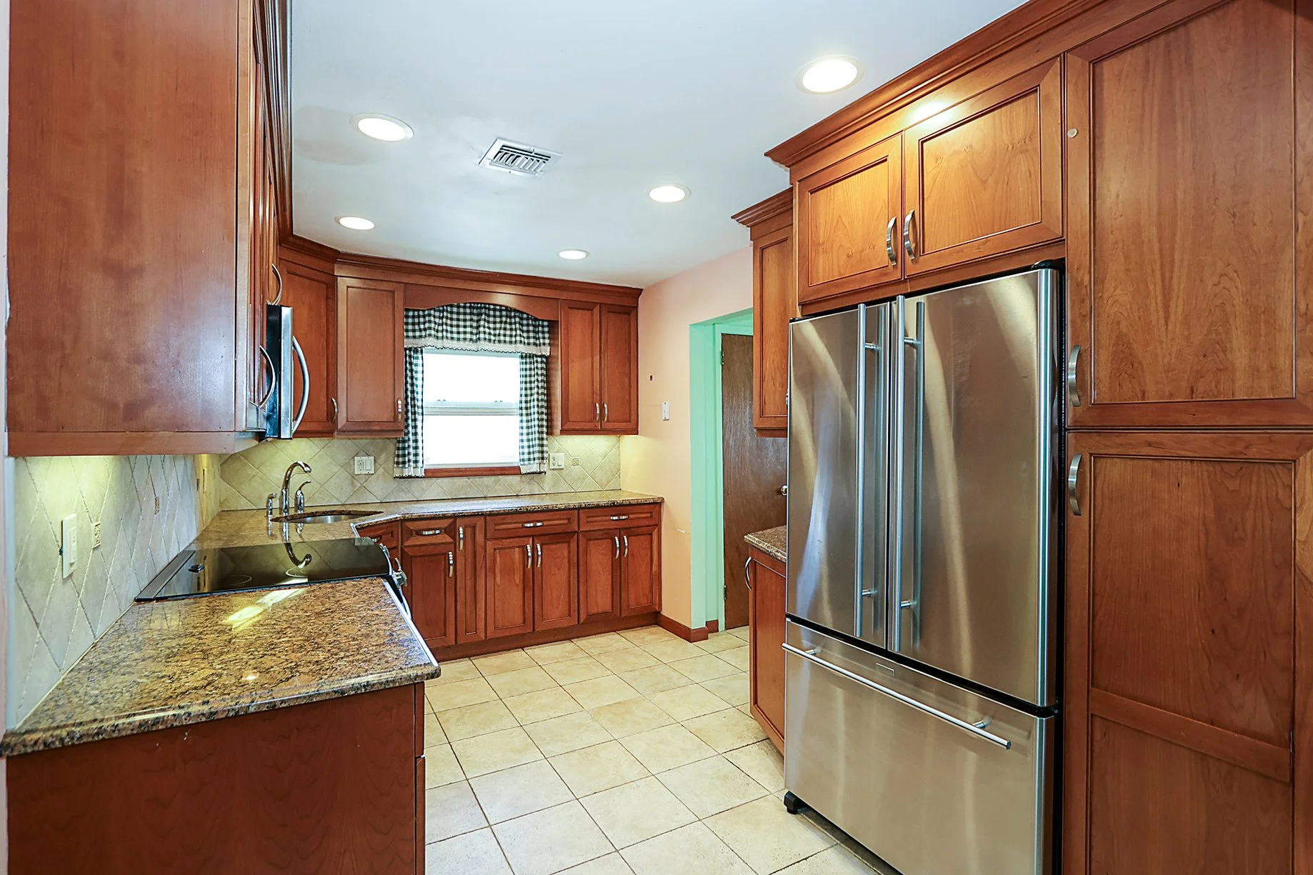 1839 Aetna Pl, Merrick 13.JPG