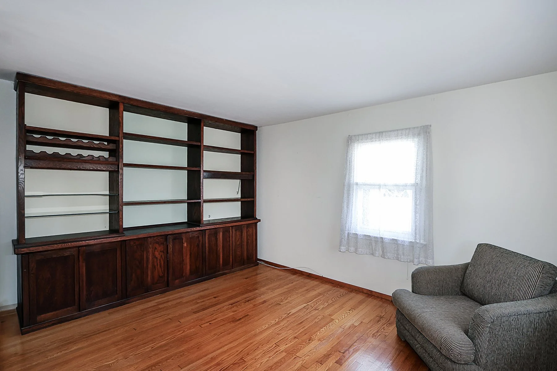 2080 Washington St, Merrick 7.JPG
