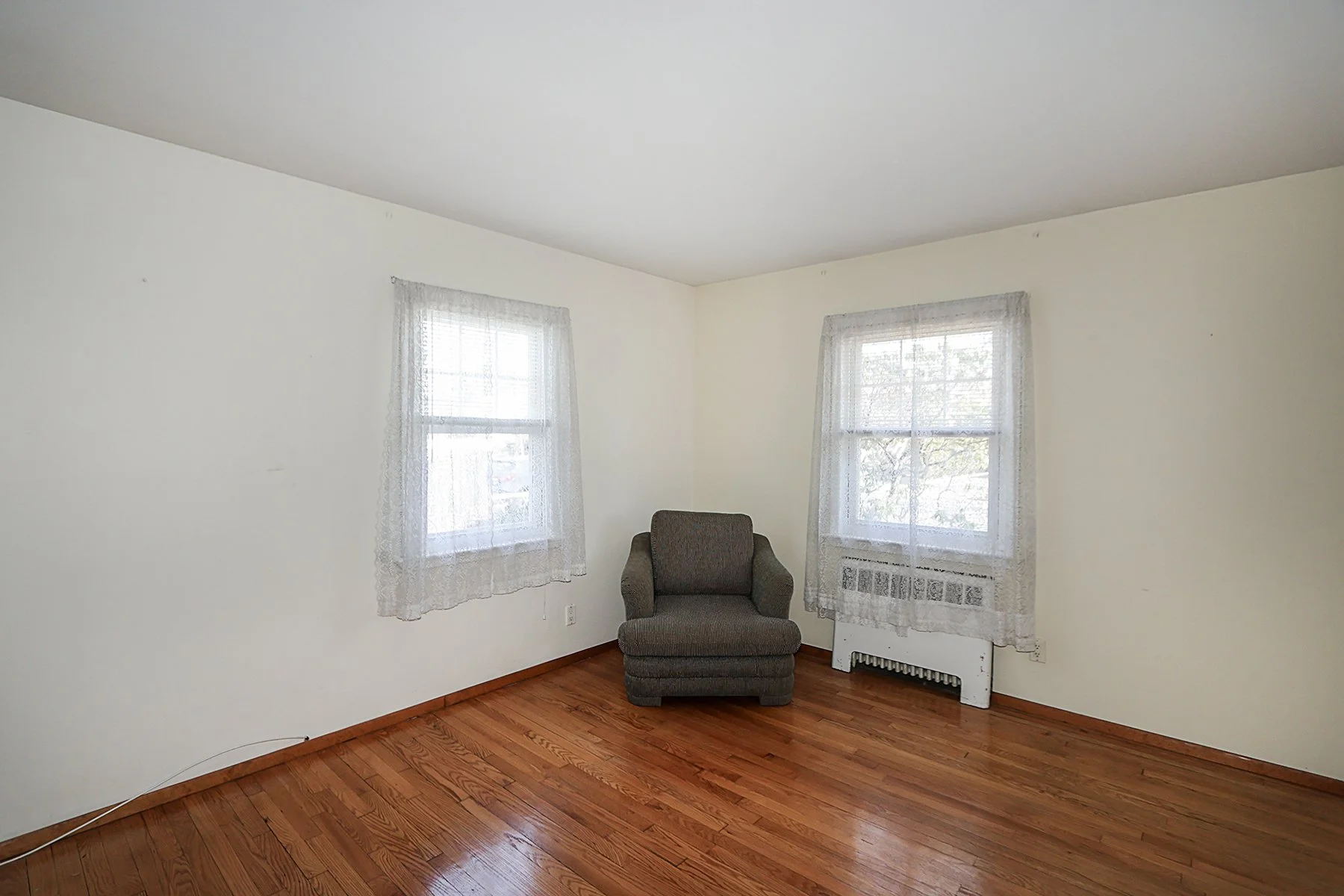 2080 Washington St, Merrick 8.JPG