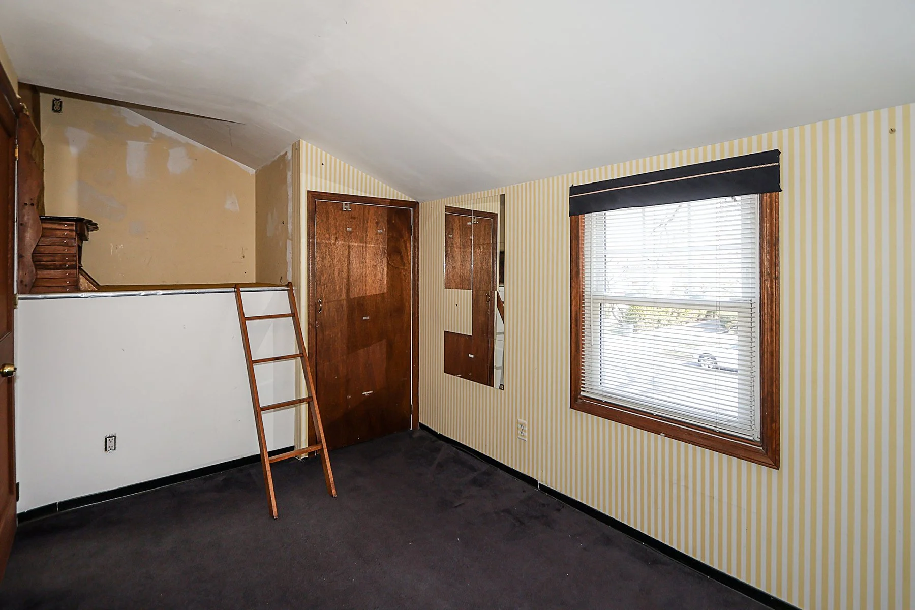 2080 Washington St, Merrick 25.JPG