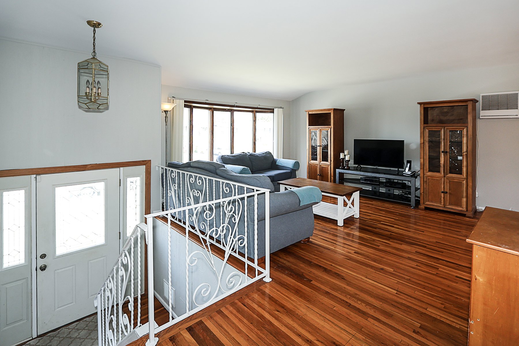 104 Utica St, Bay Shore 5.JPG