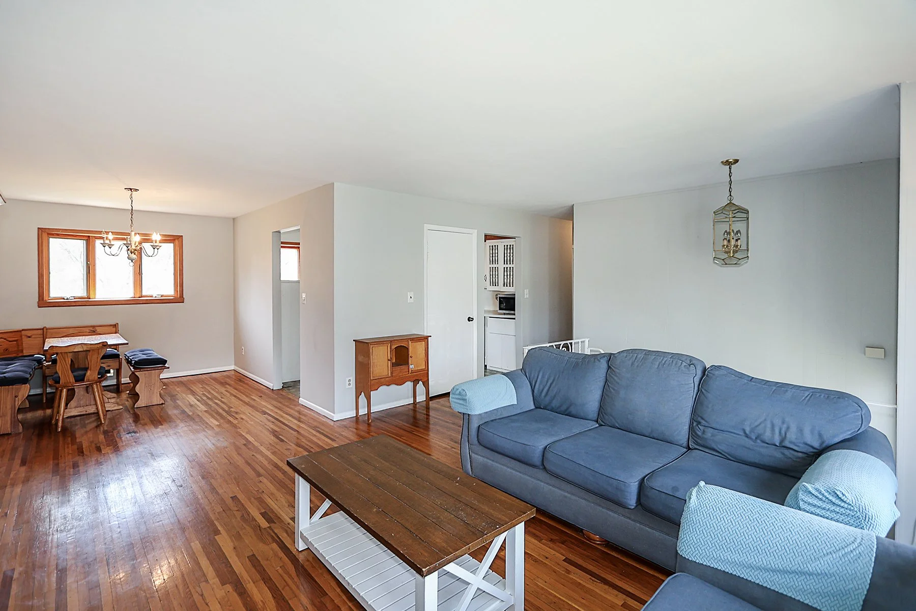 104 Utica St, Bay Shore 9.JPG