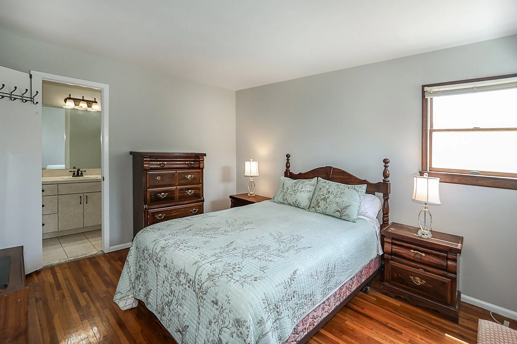 104 Utica St, Bay Shore 19.JPG