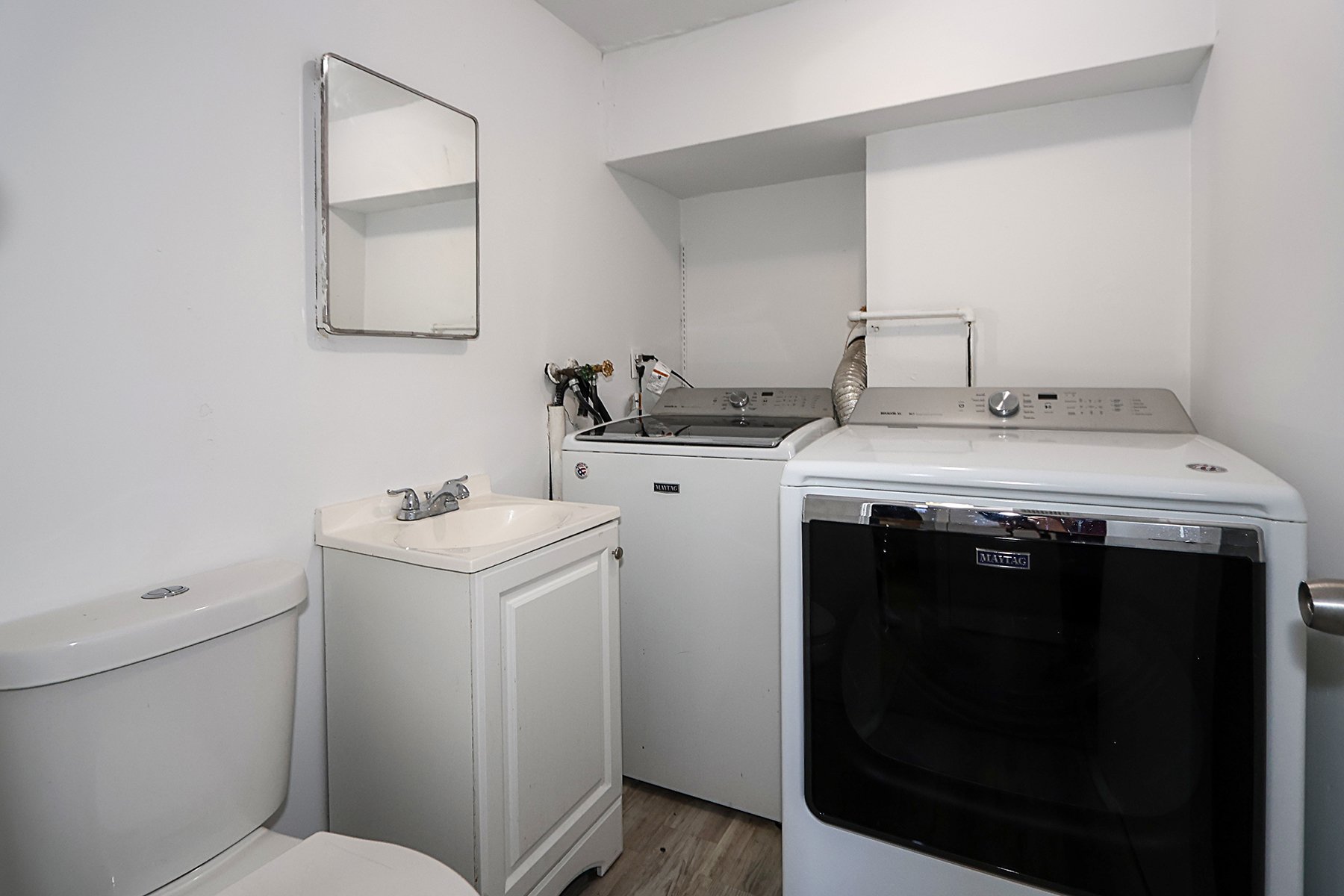 104 Utica St, Bay Shore 28.JPG