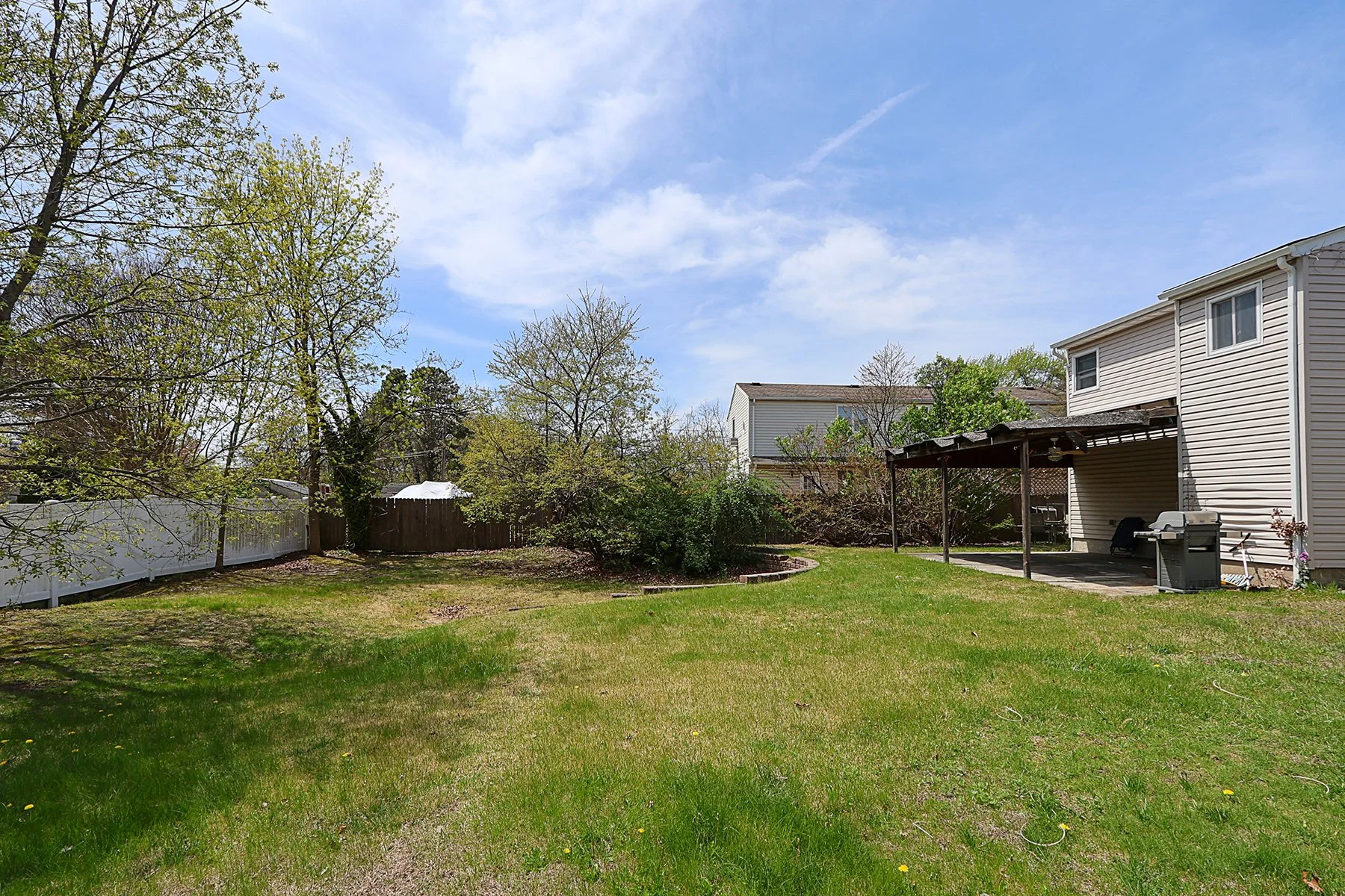 104 Utica St, Bay Shore 32.JPG