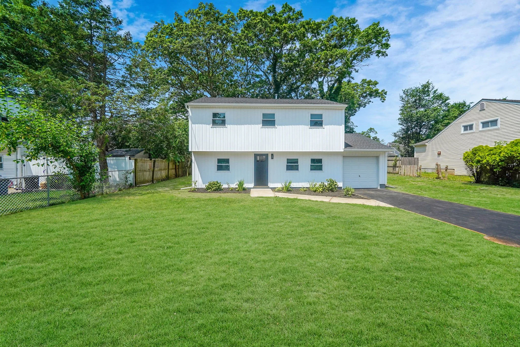 3-web-or-mls-13279 Final 0003.jpg