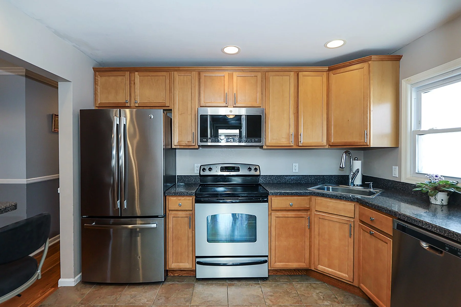 242 N Kings Ave, Massapequa 14.JPG