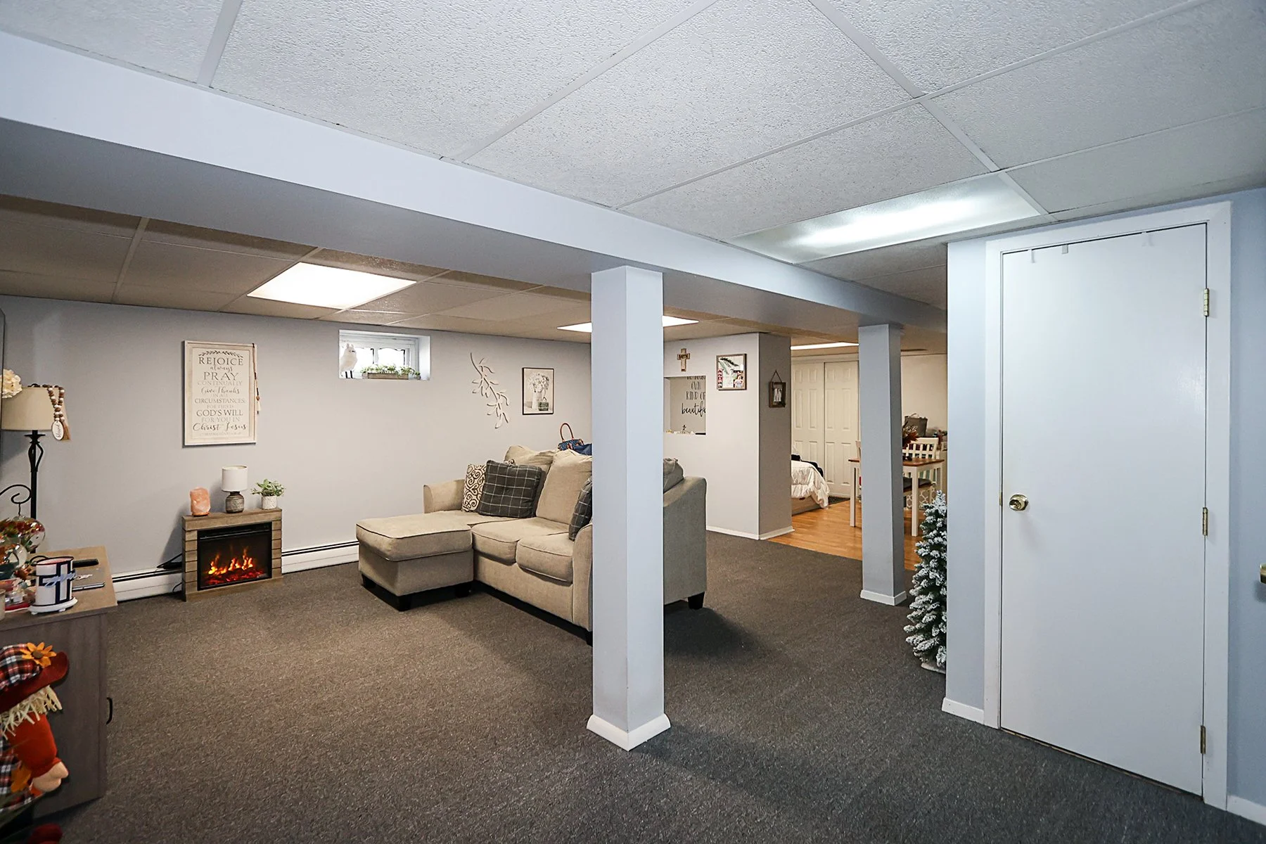 242 N Kings Ave, Massapequa 23.JPG