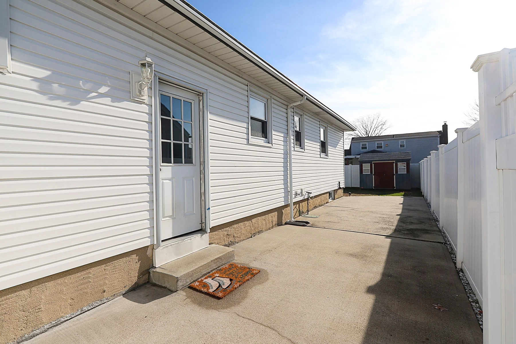 242 N Kings Ave, Massapequa 31.JPG