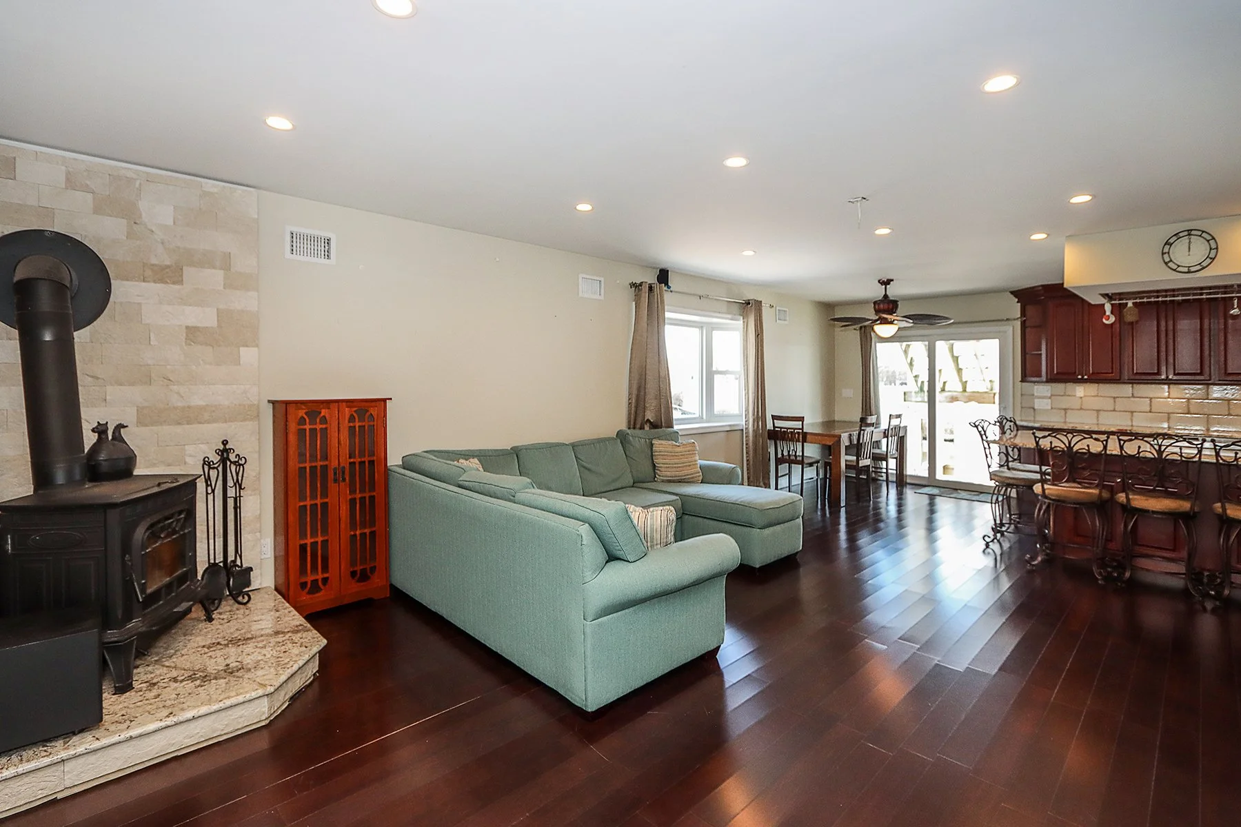 3714 Somerset Dr, Seaford 3.JPG