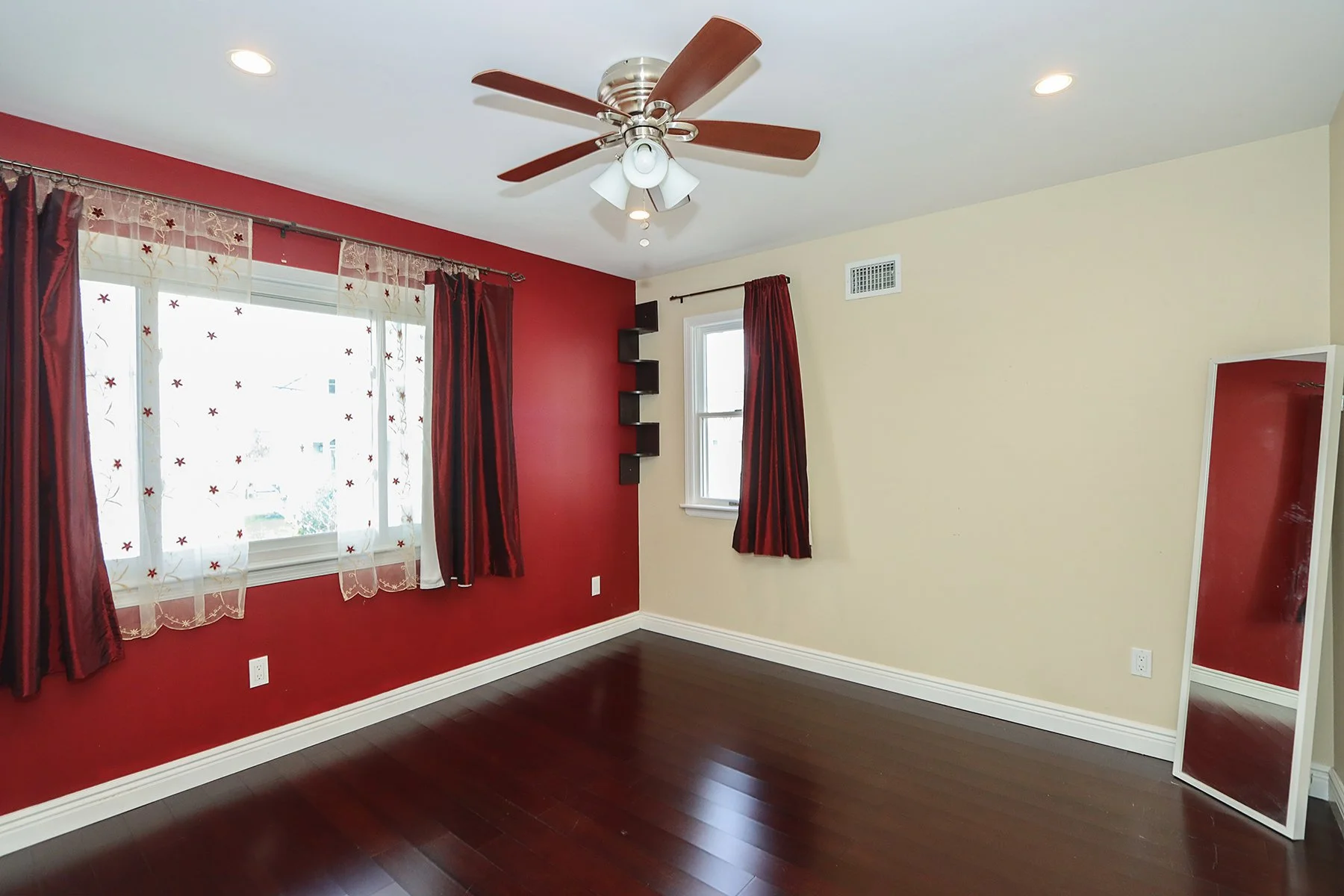 3714 Somerset Dr, Seaford 12.JPG