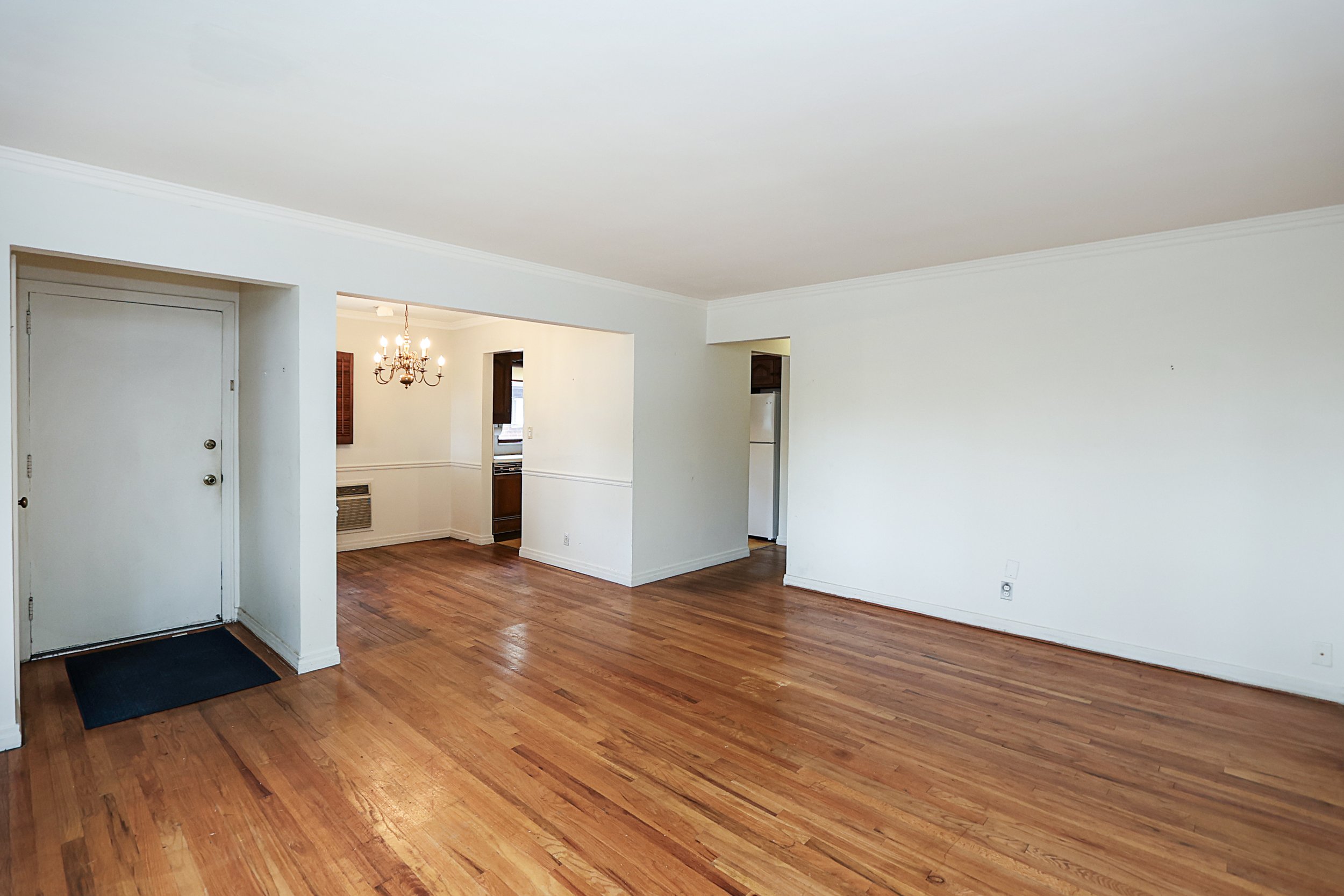 7-07 147th St, Whitestone 5.JPG