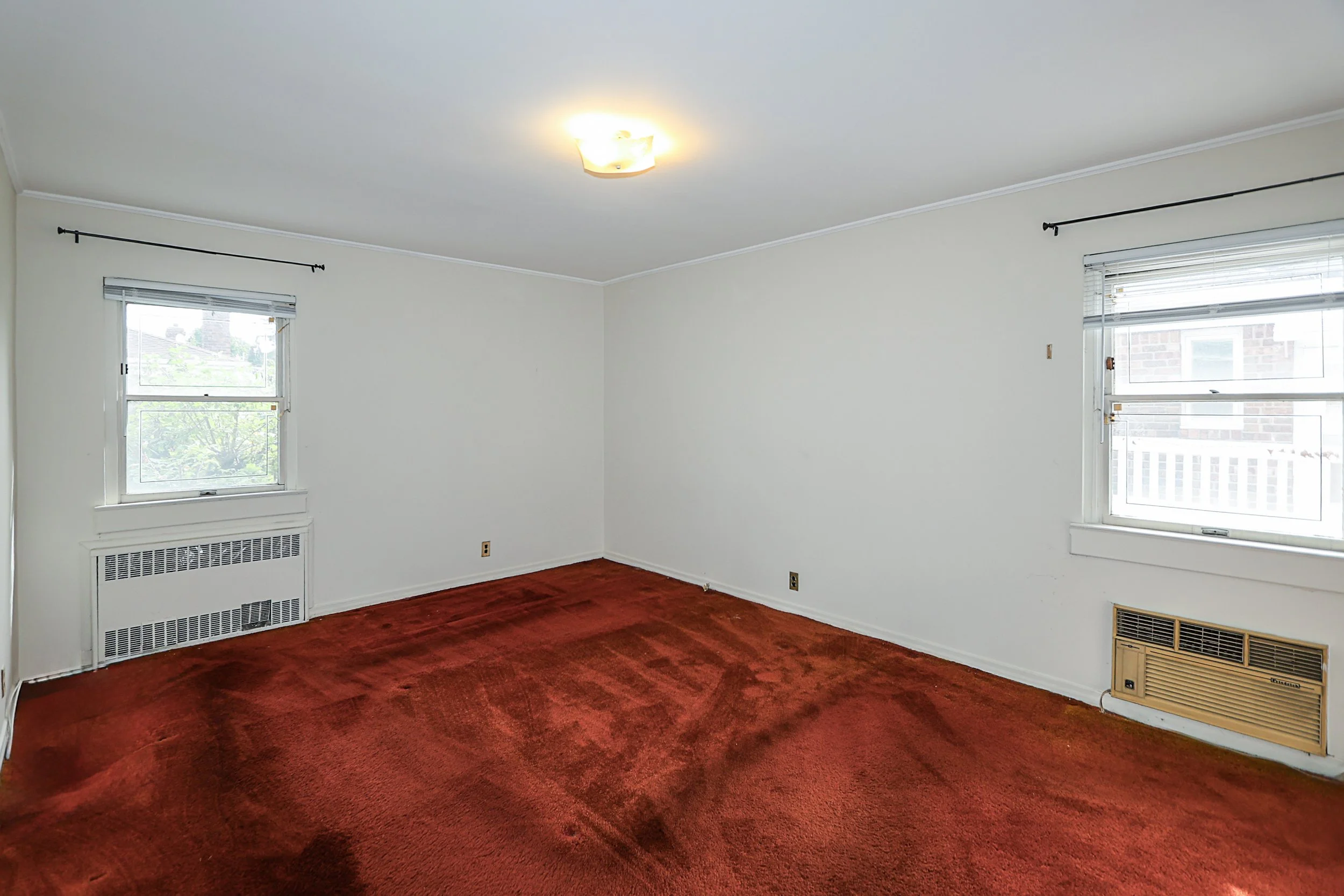 7-07 147th St, Whitestone 17.JPG
