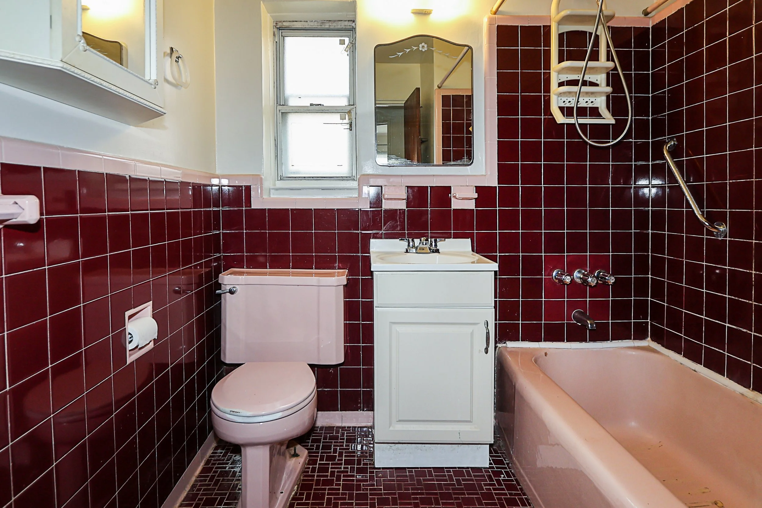 7-07 147th St, Whitestone 21.JPG