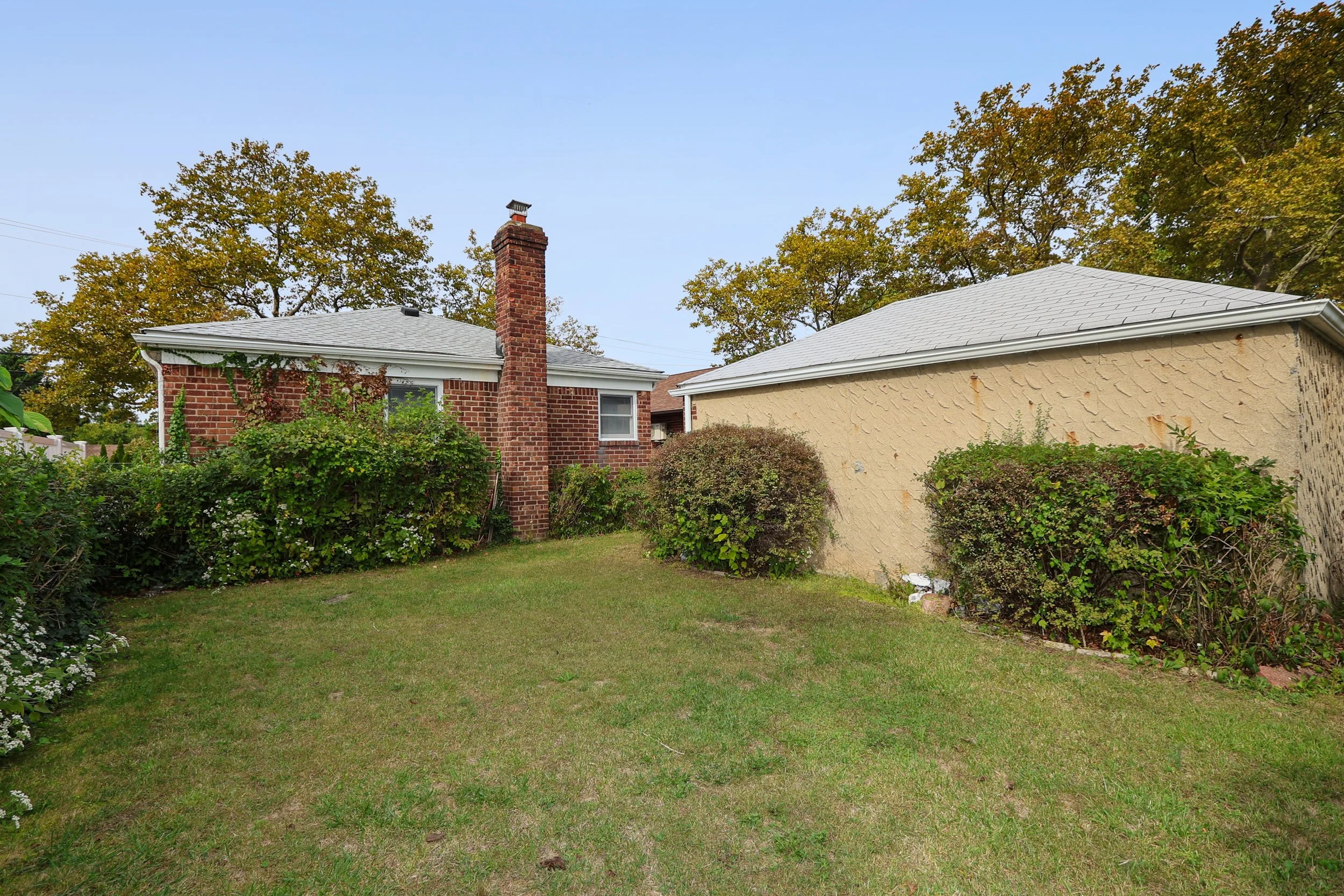 7-07 147th St, Whitestone 30.JPG