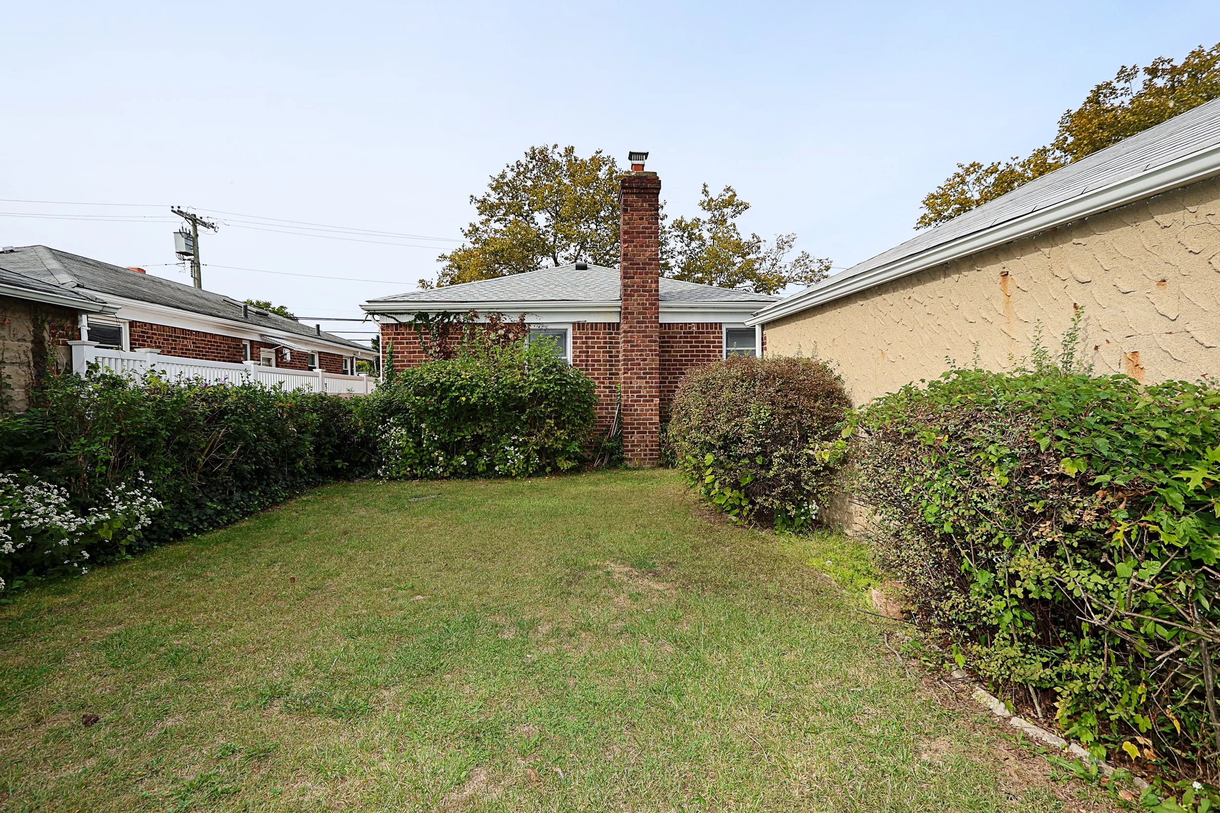 7-07 147th St, Whitestone 31.JPG