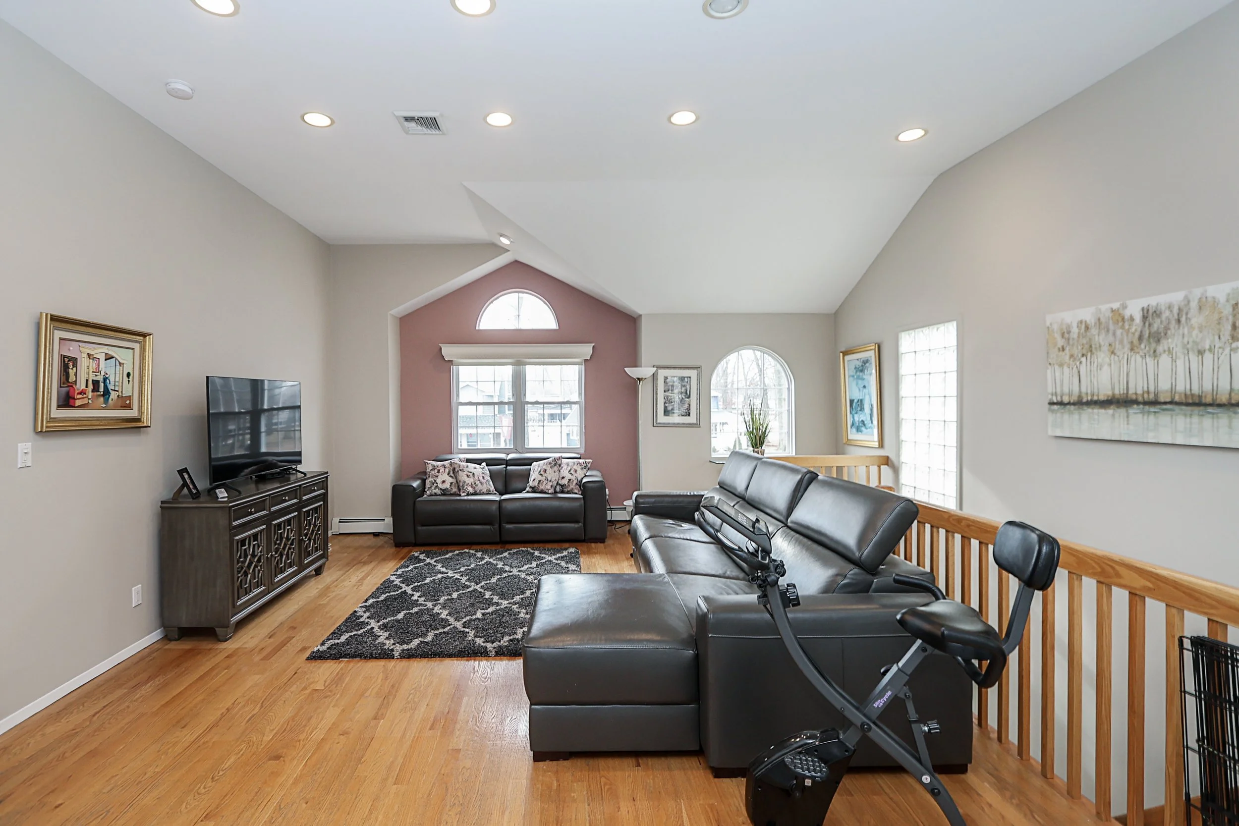 1817 Gardenia Ave, Merrick 21.JPG