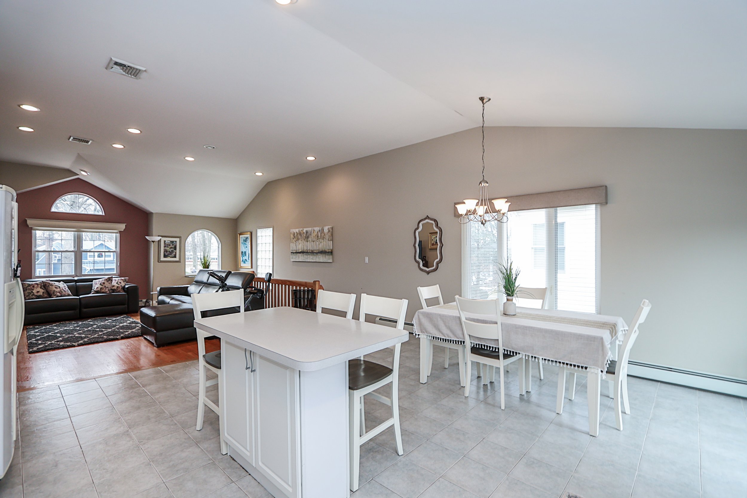1817 Gardenia Ave, Merrick 27.JPG