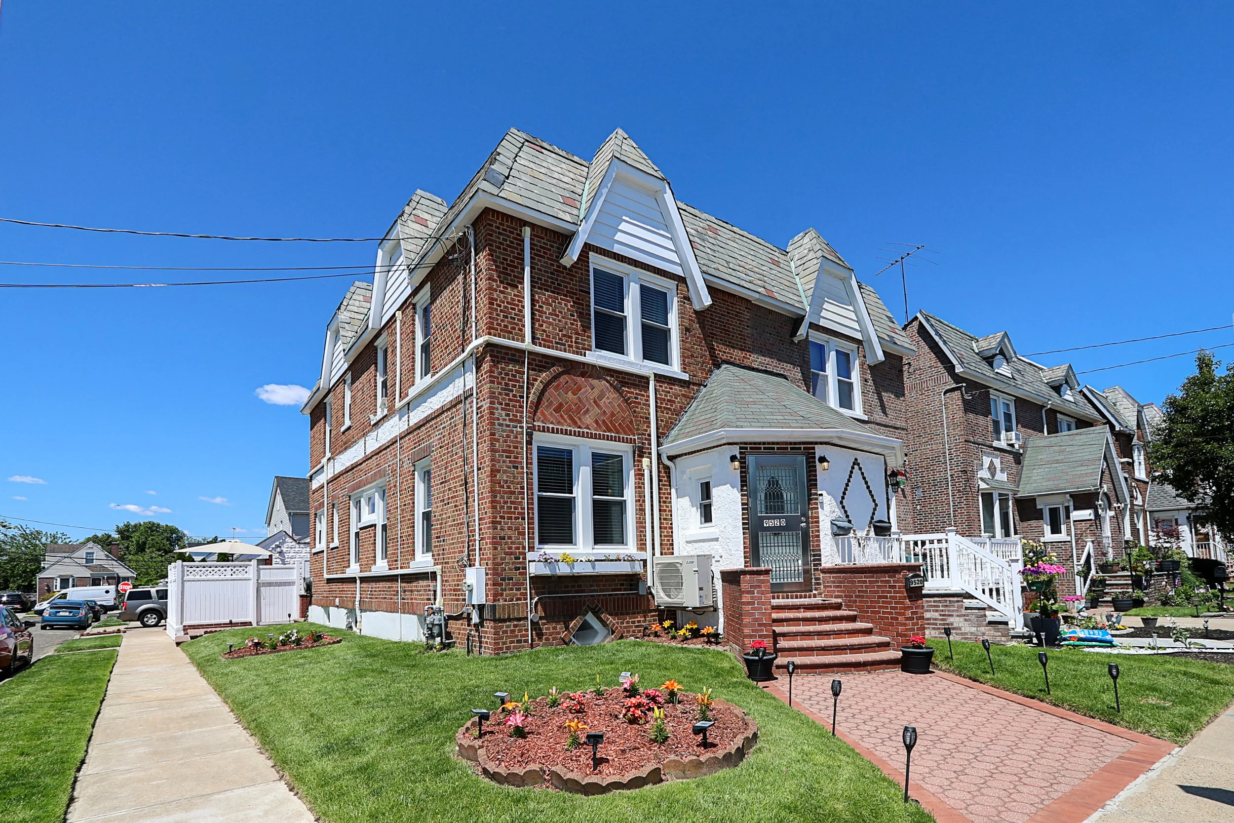 95-20 239th St, Floral Park 1.JPG
