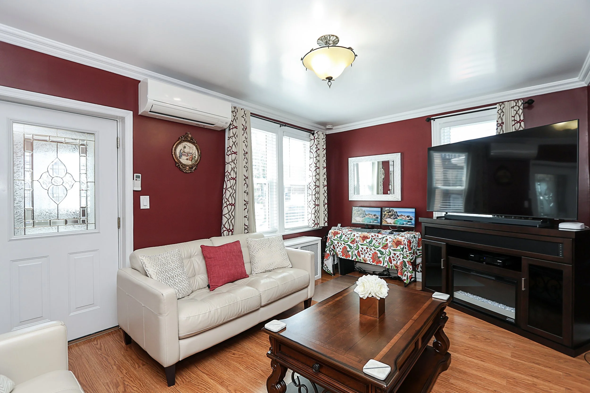 95-20 239th St, Floral Park 7.JPG