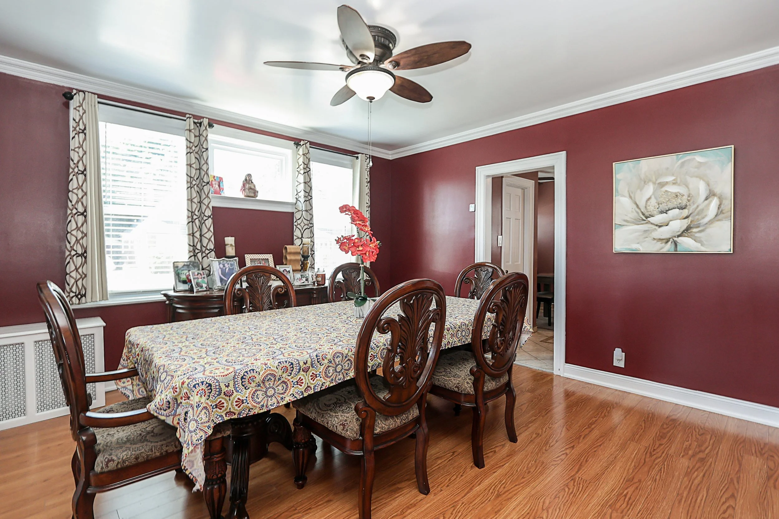 95-20 239th St, Floral Park 9.JPG