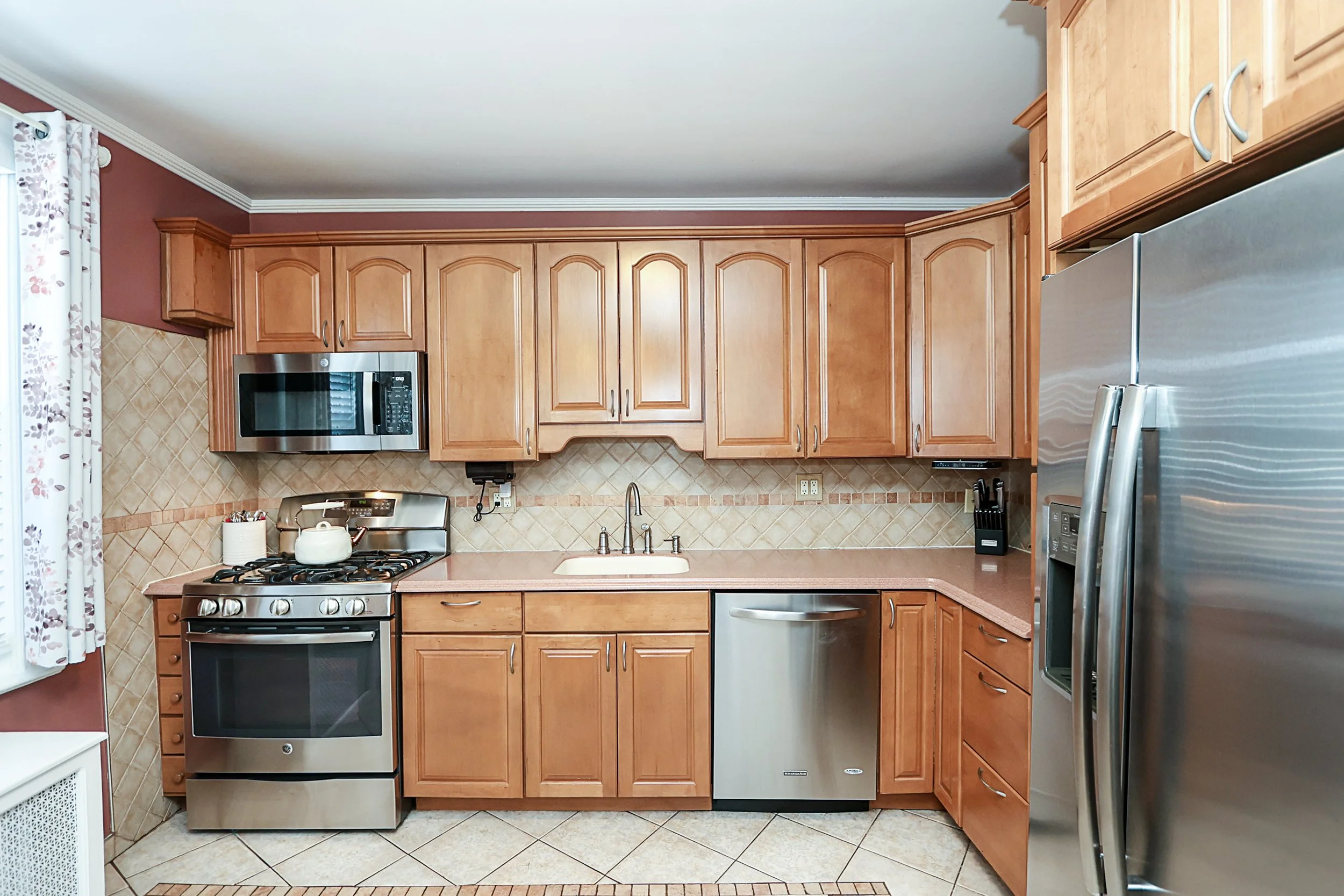 95-20 239th St, Floral Park 14.JPG