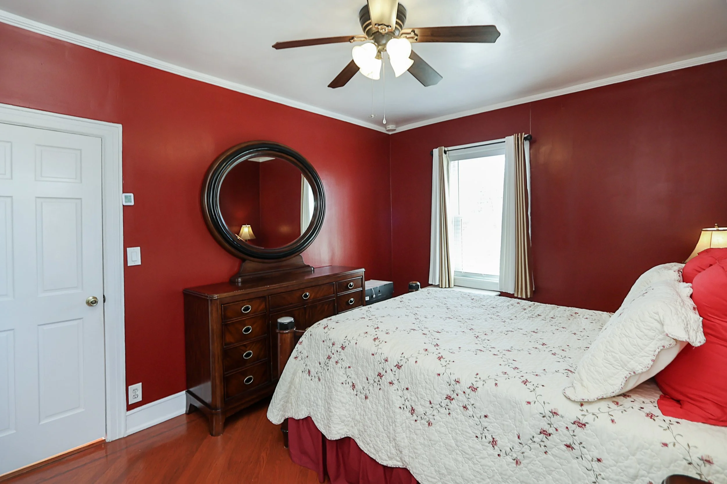 95-20 239th St, Floral Park 23.JPG