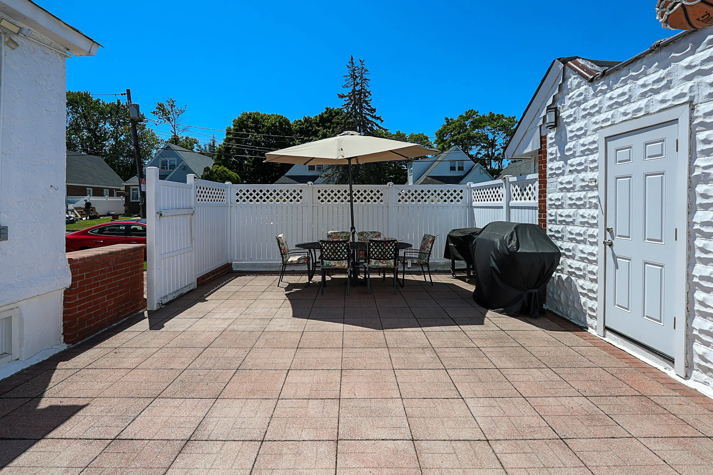 95-20 239th St, Floral Park 39.JPG