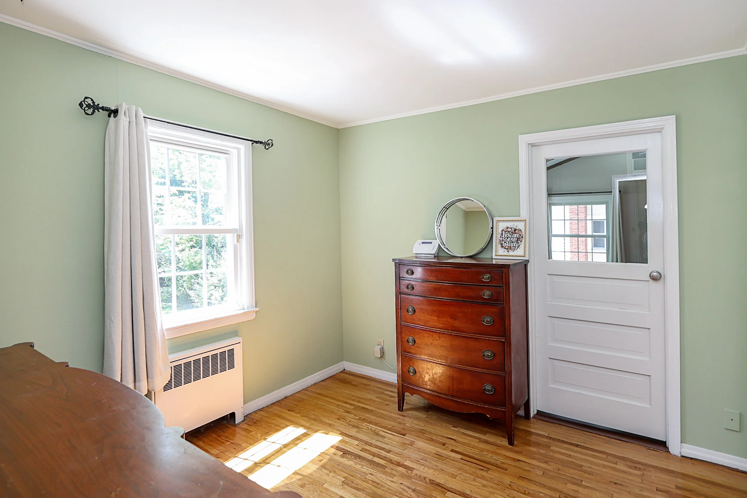 15 Hemlock St, Merrick 20.JPG