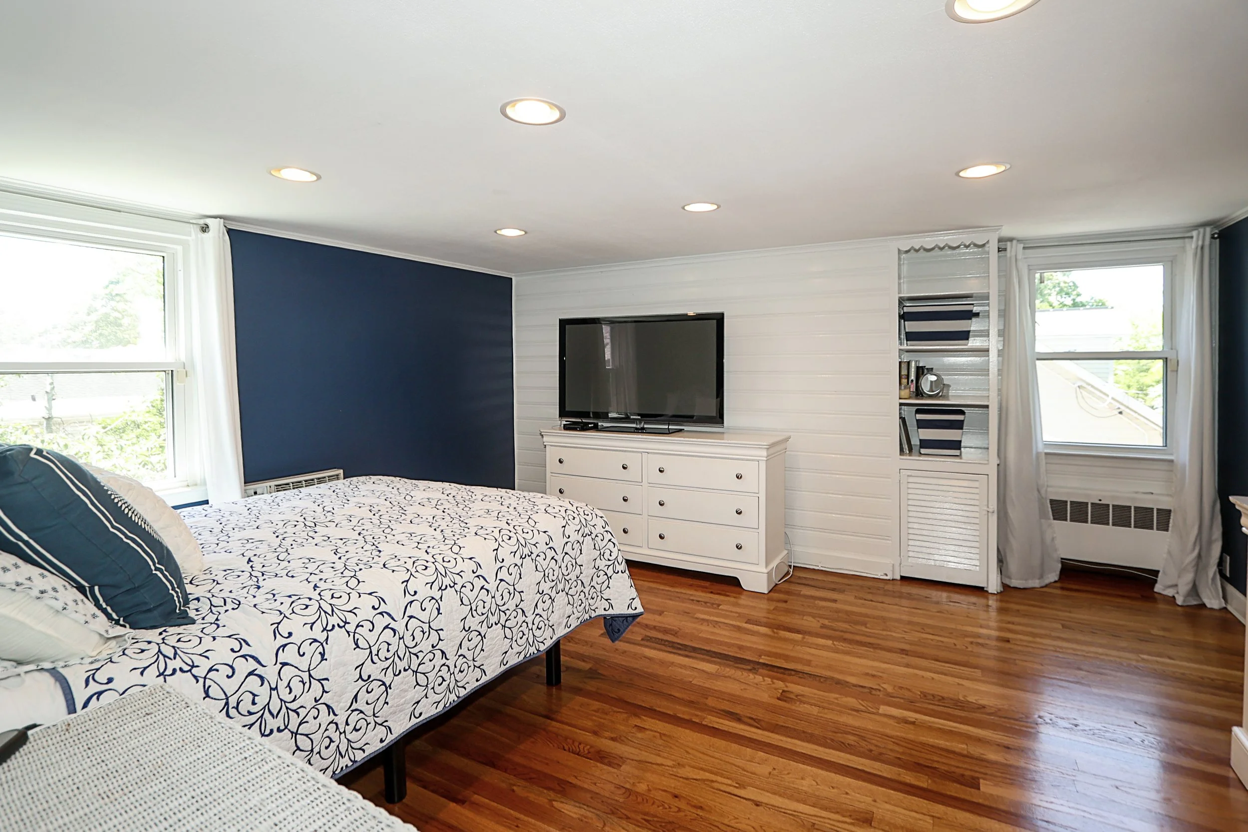 15 Hemlock St, Merrick 29.JPG