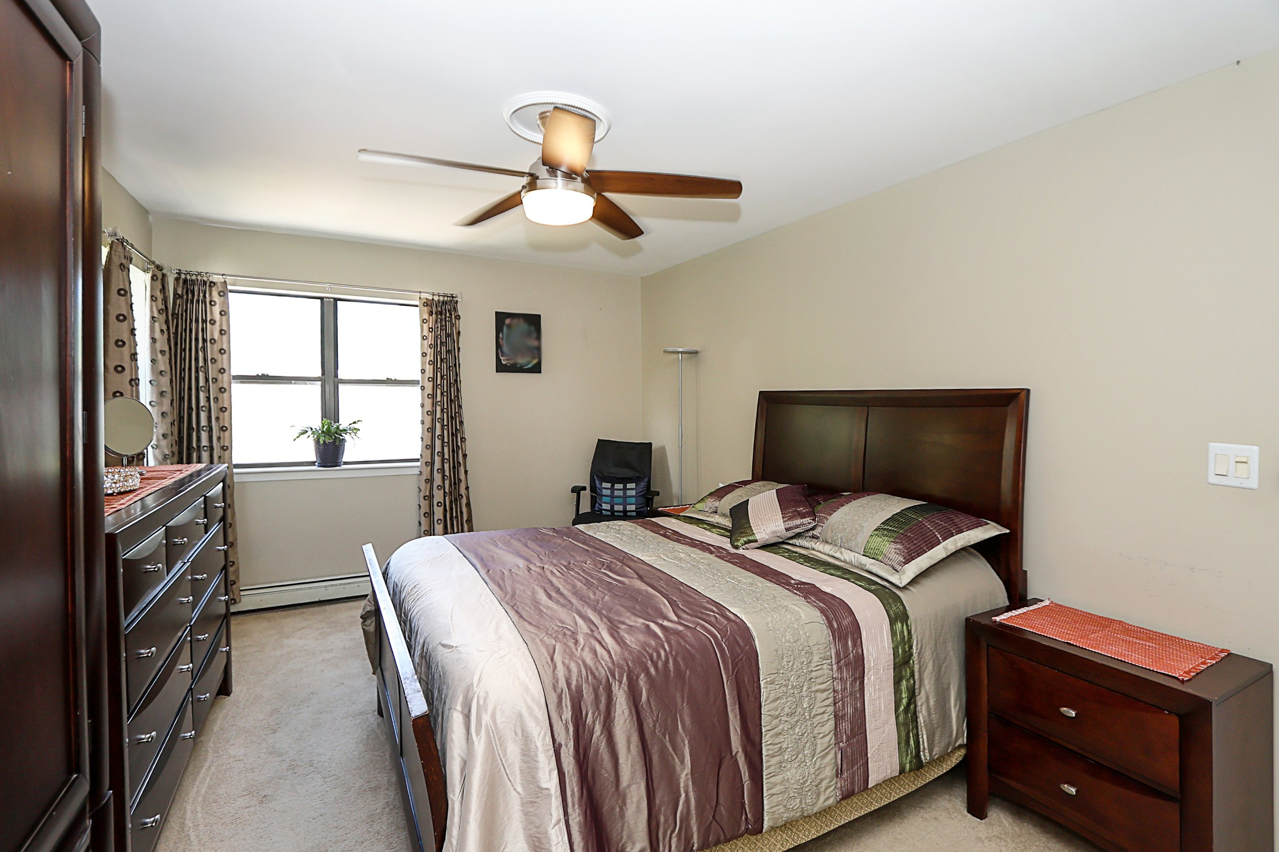 25a Reynolds St, Huntington Station 29.JPG
