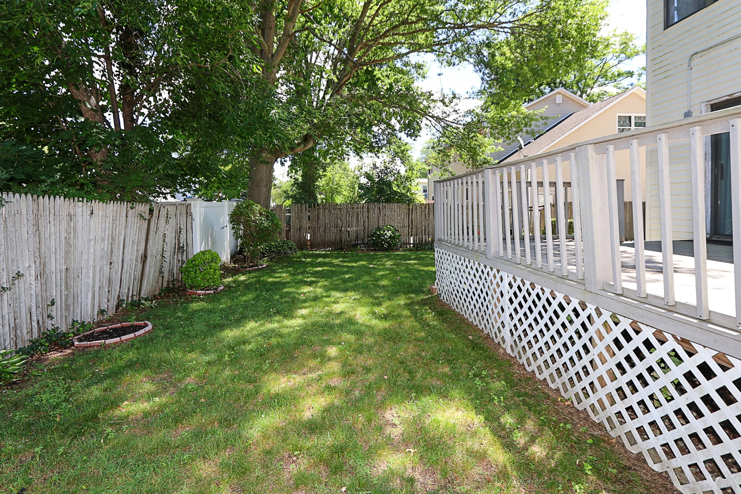 25a Reynolds St, Huntington Station 45.JPG