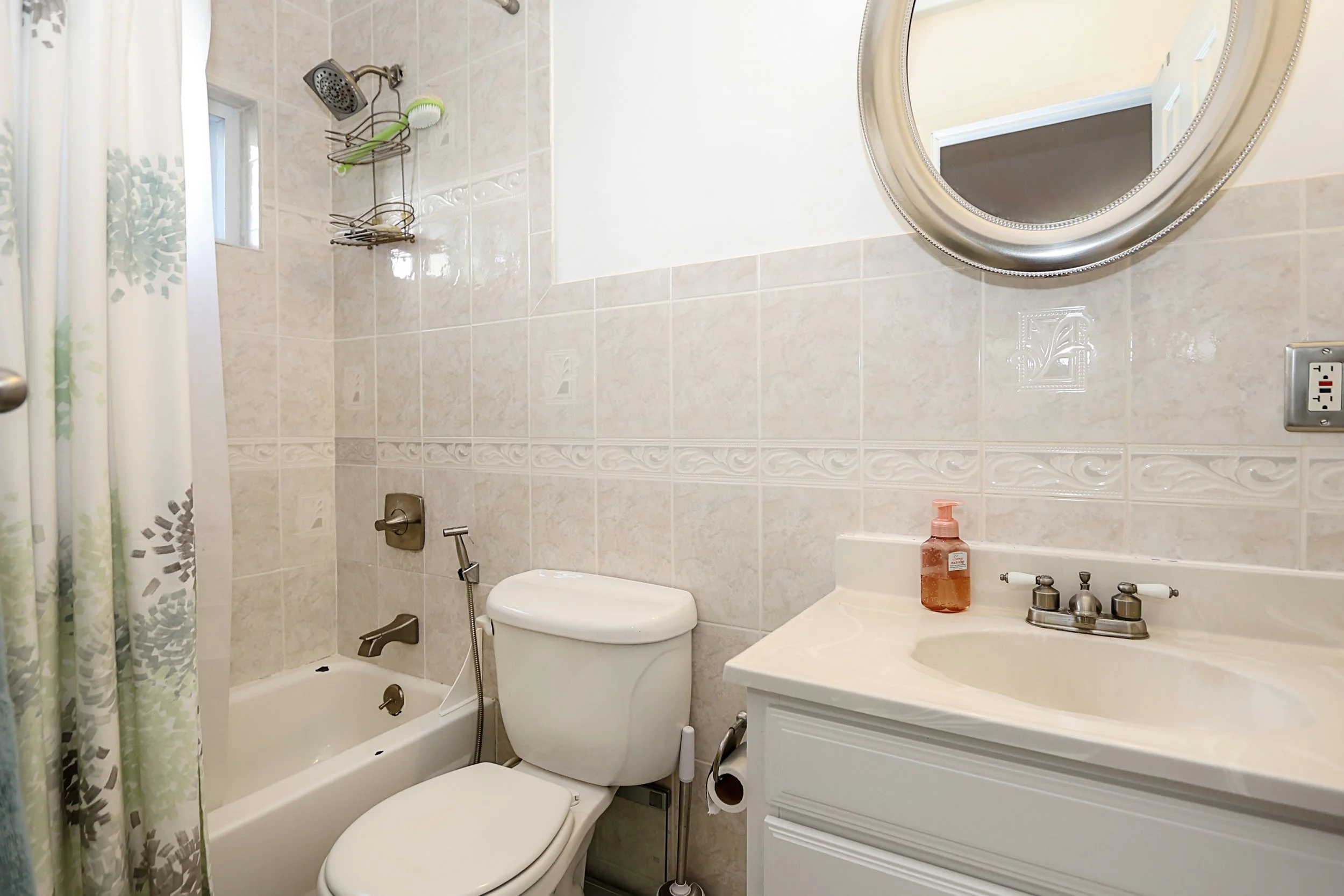 25a Reynolds St, Huntington Station 10.JPG