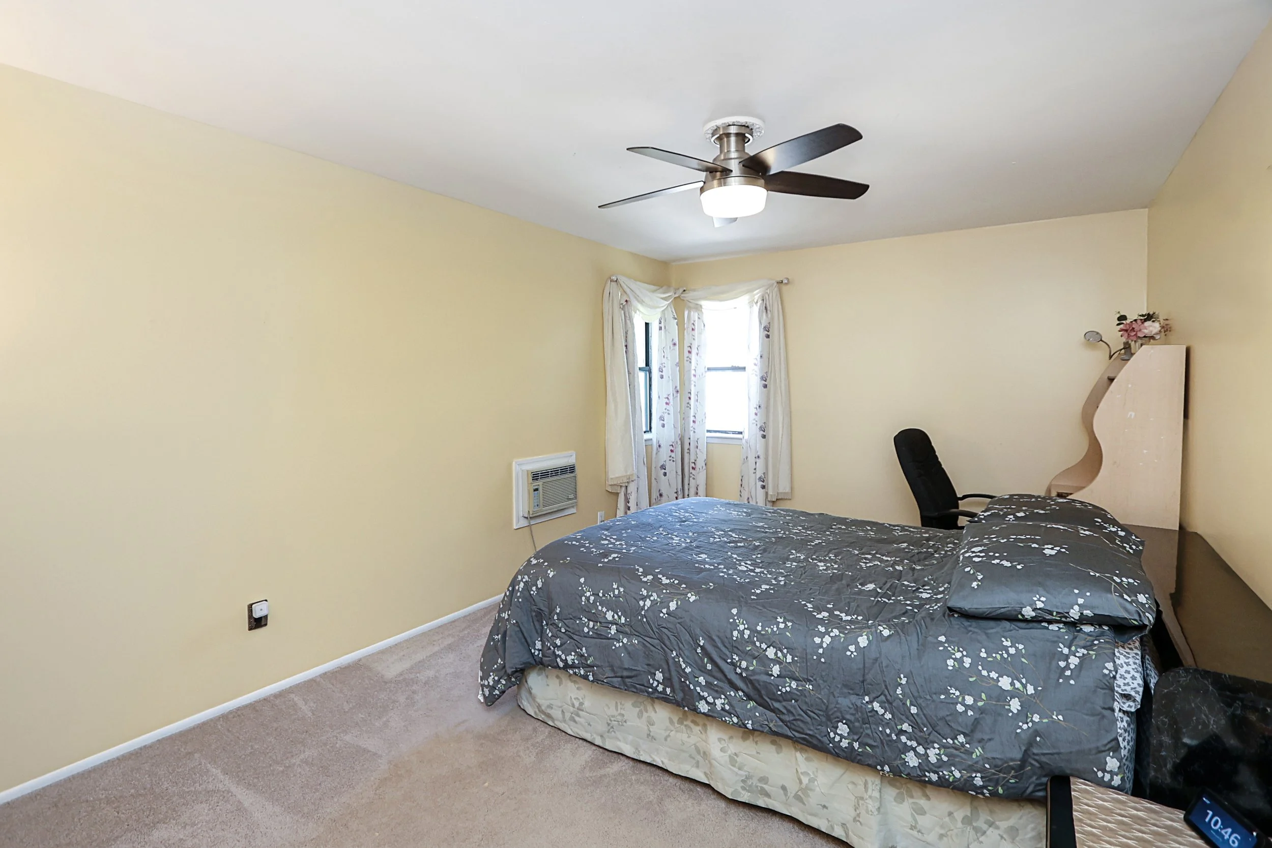 25a Reynolds St, Huntington Station 11.JPG