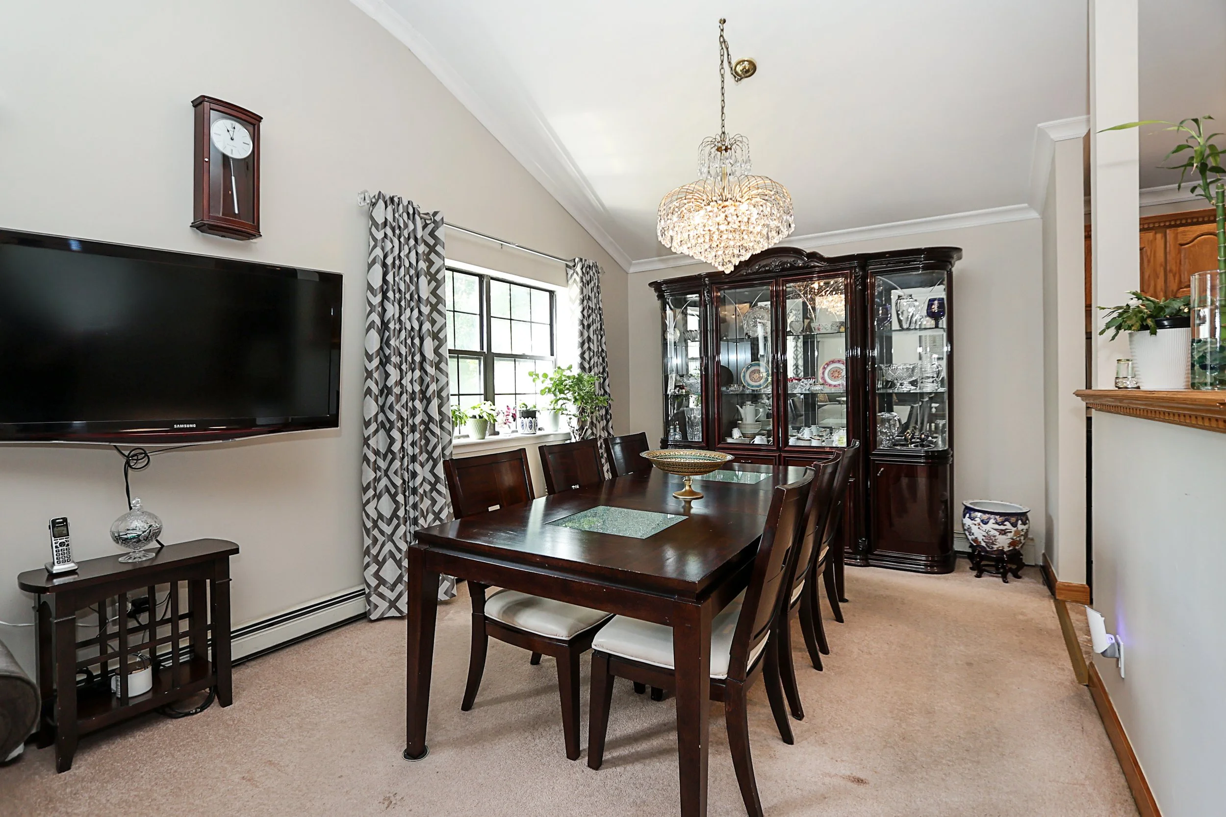 25a Reynolds St, Huntington Station 18.JPG