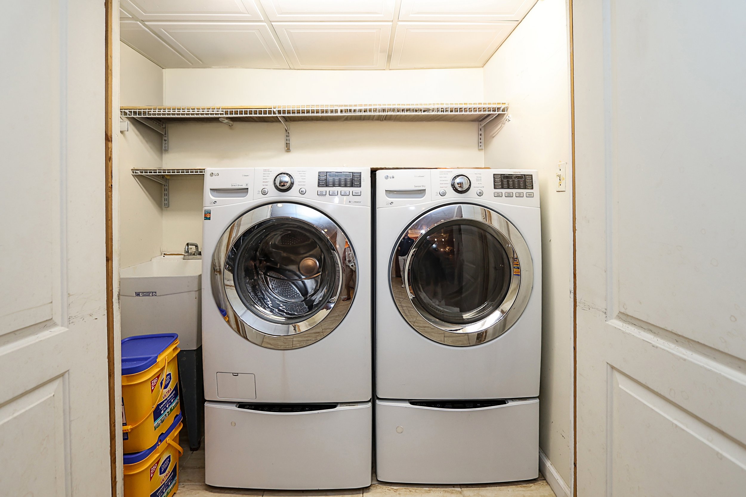 25a Reynolds St, Huntington Station 34.JPG