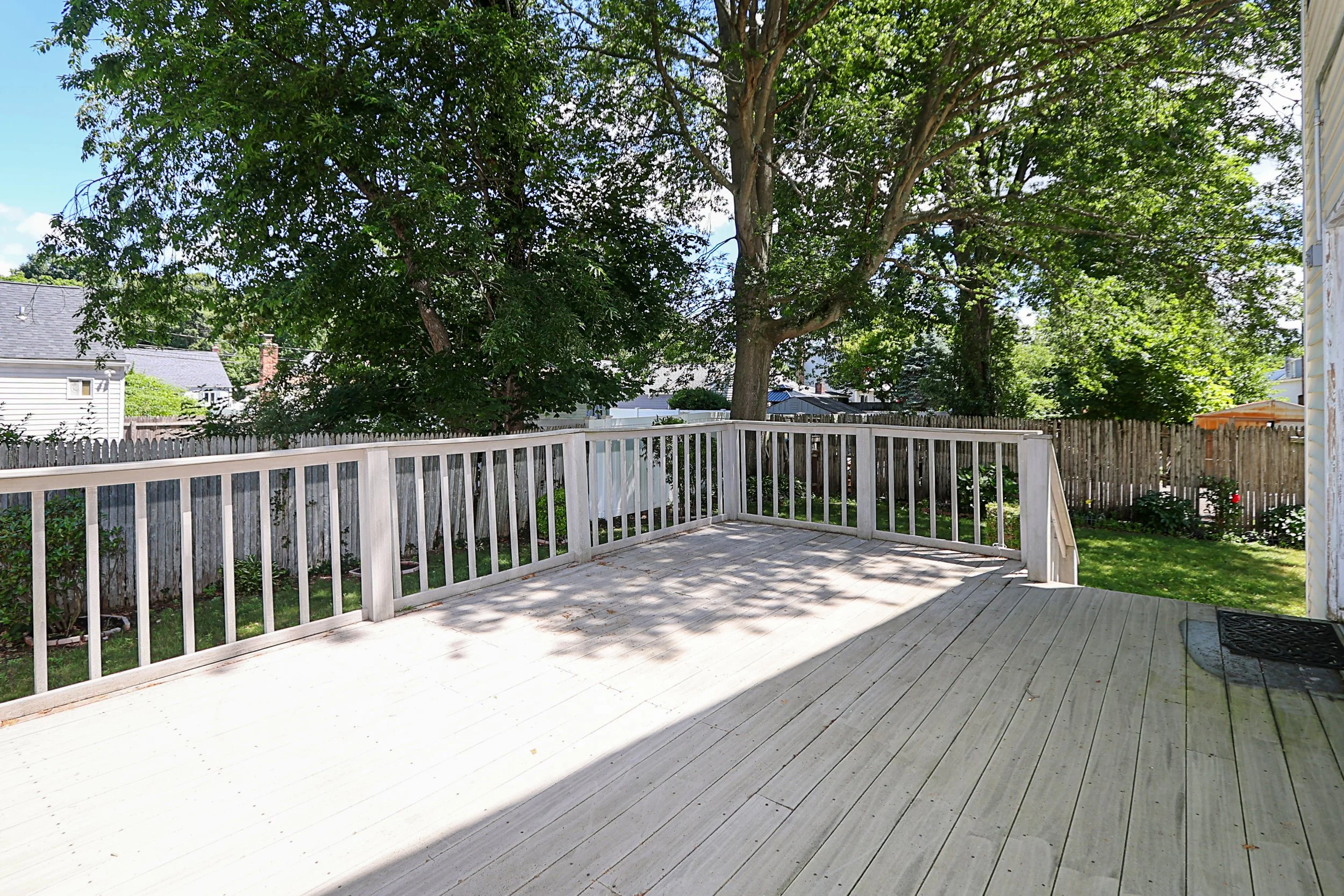 25a Reynolds St, Huntington Station 46.JPG