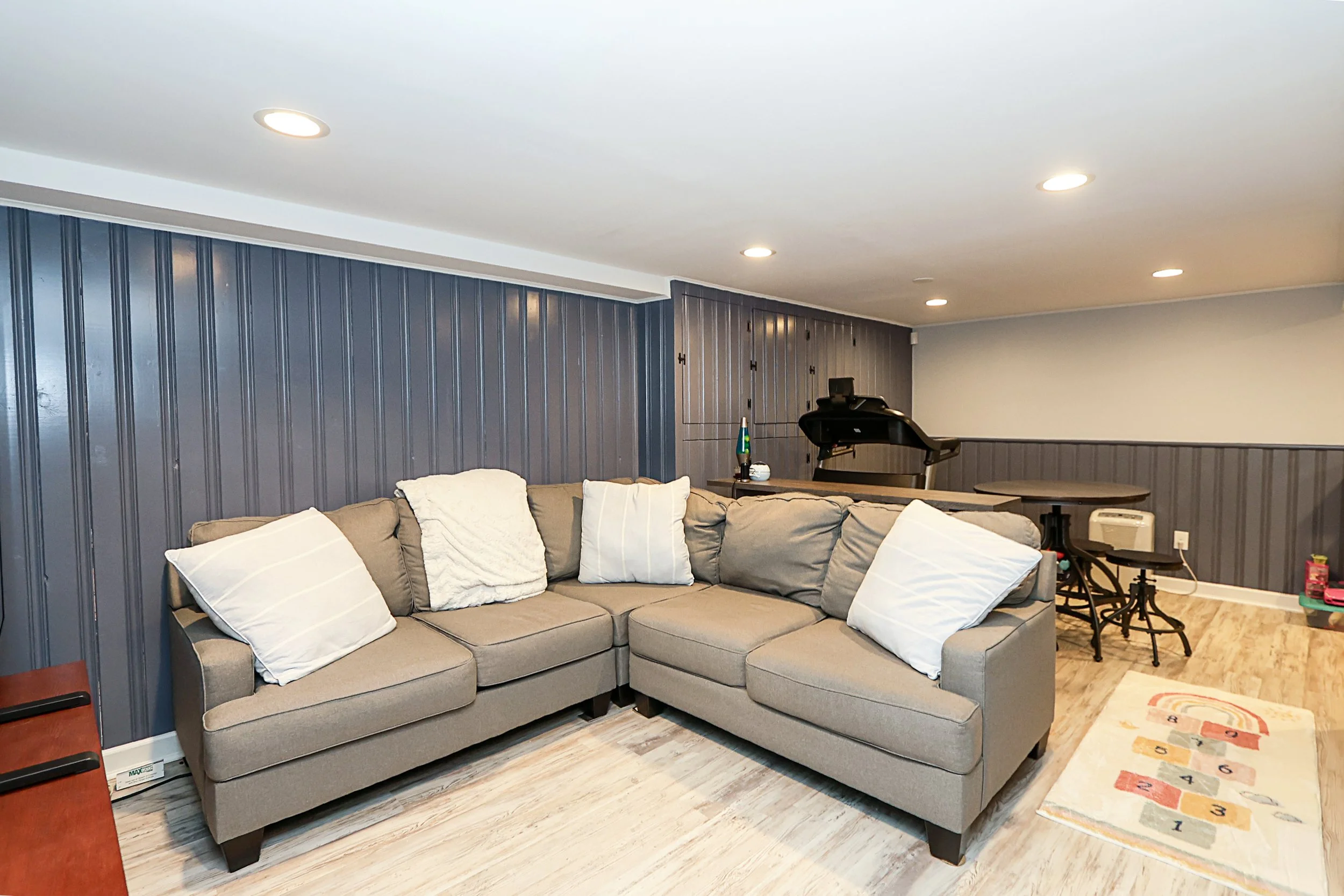 15 Hemlock St, Merrick 32.JPG