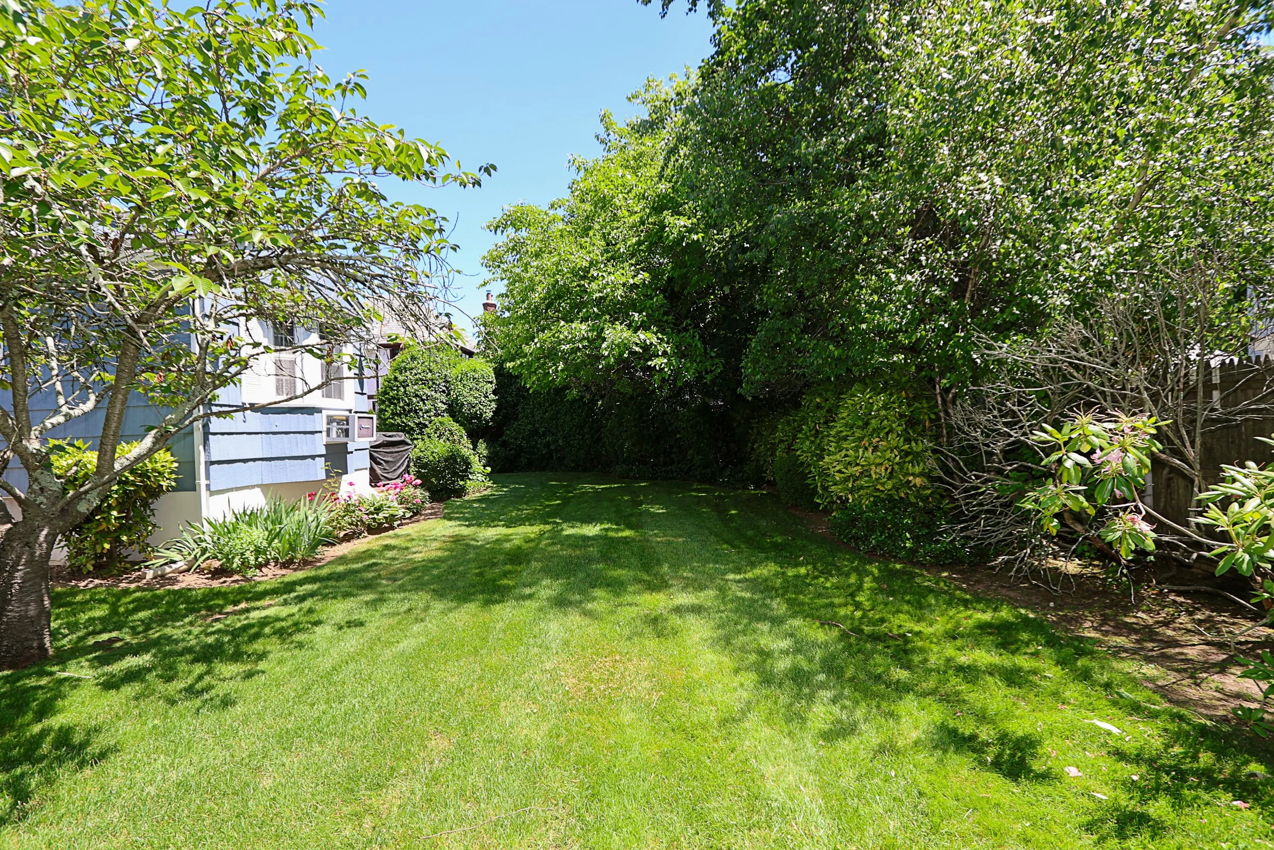 15 Hemlock St, Merrick 38.JPG
