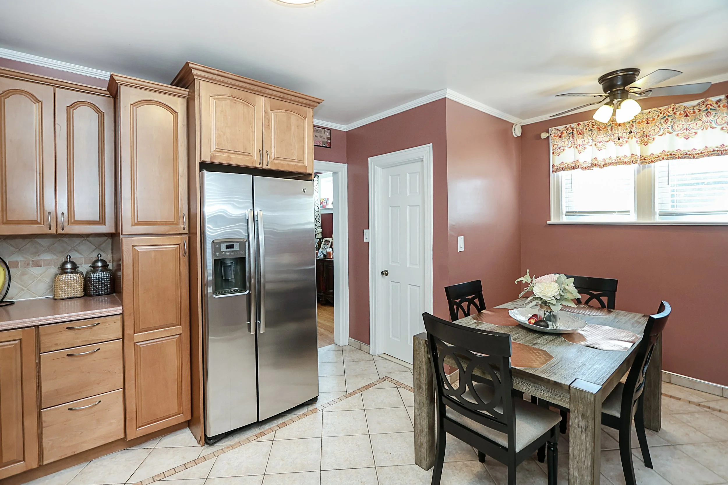 95-20 239th St, Floral Park 17.JPG