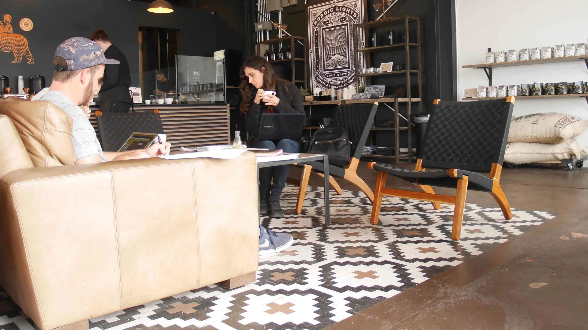 coffee shop seating chairs